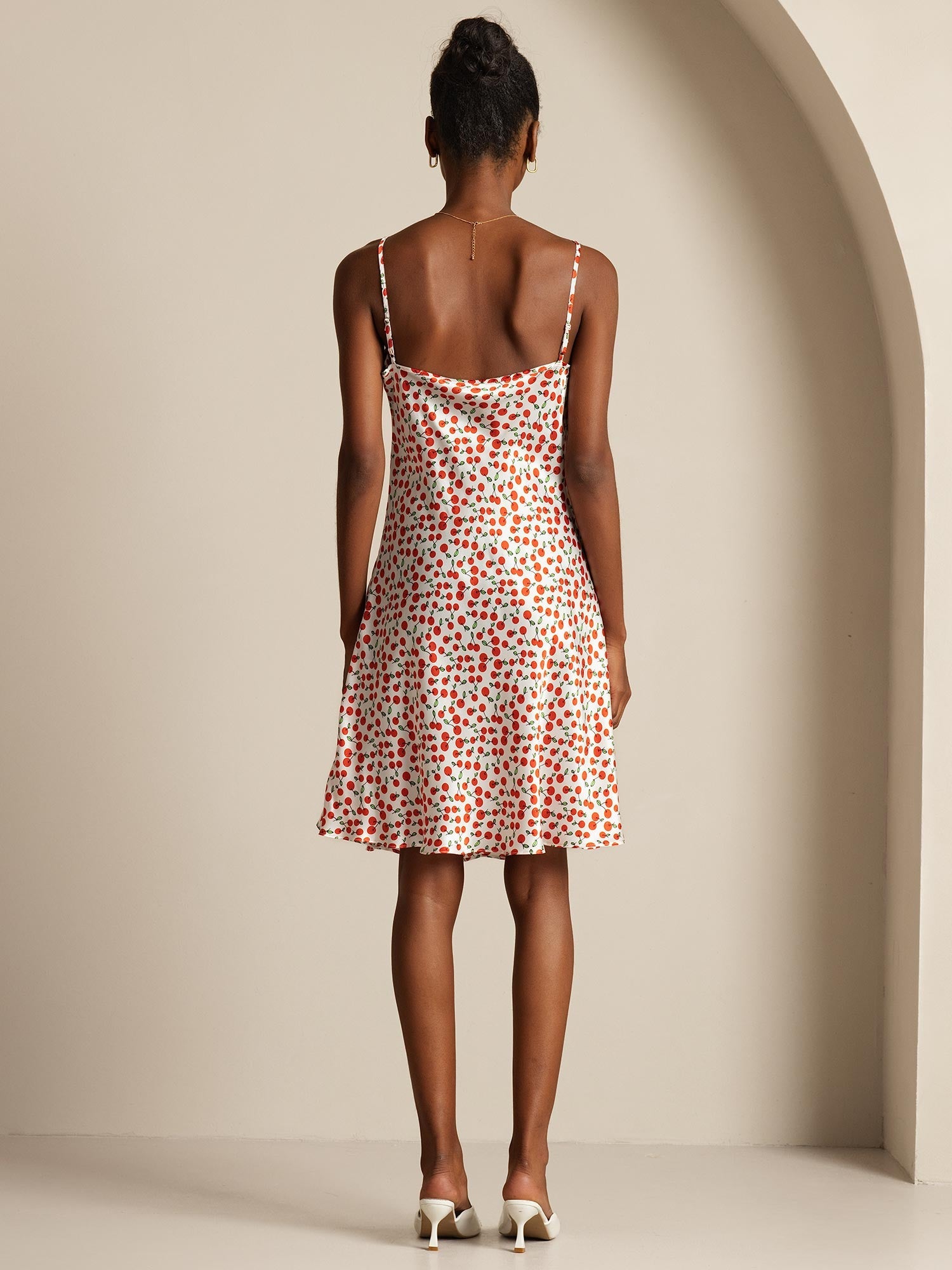 [Kirsche] SilkSilky-DE Reine Seide V Ausschnitt Kleider 002,