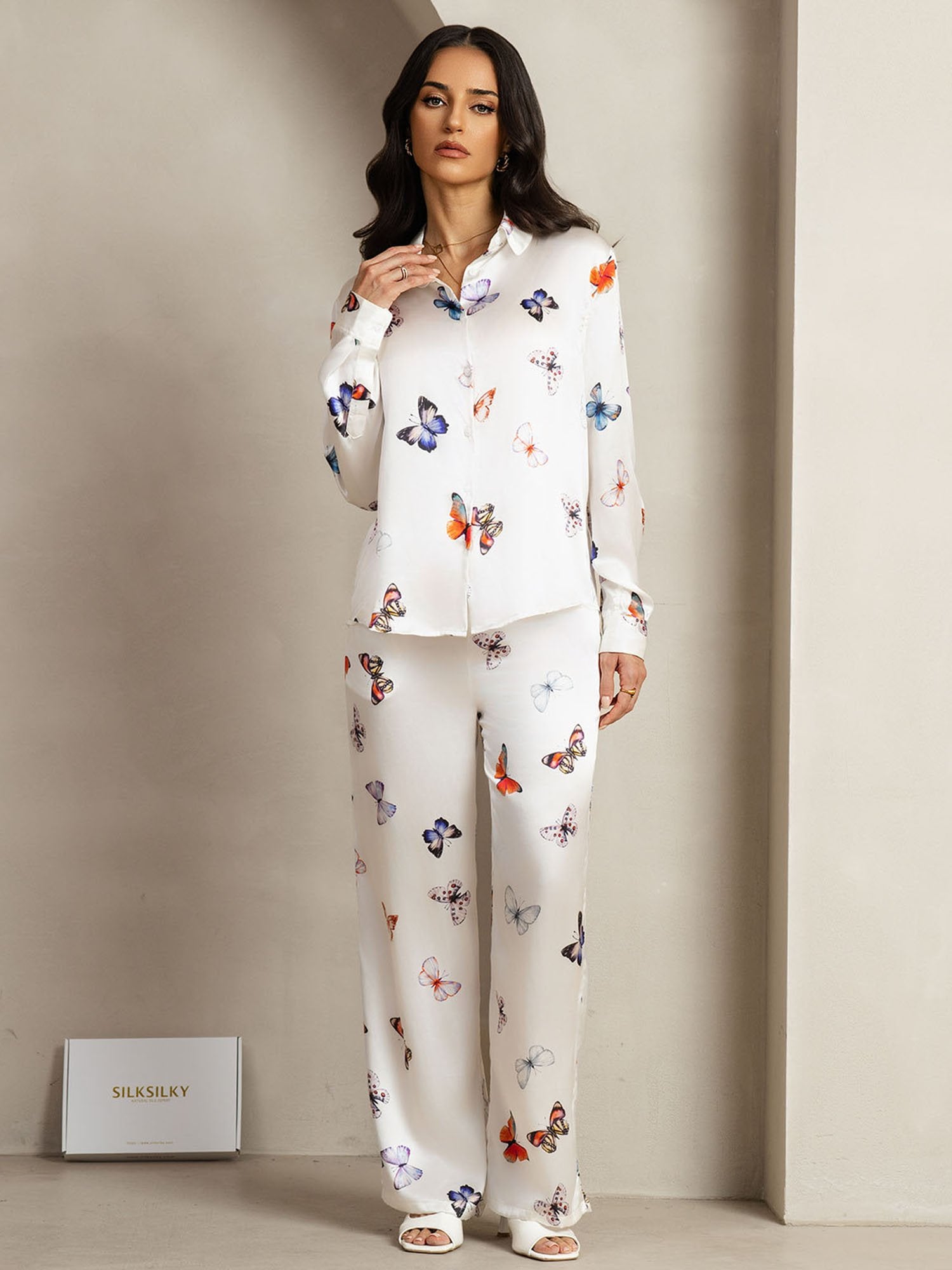 [WeißSchmetterling] SilkSilky-DE 19Momme Seide Umlegekragen Women''s Outfit Sets 001