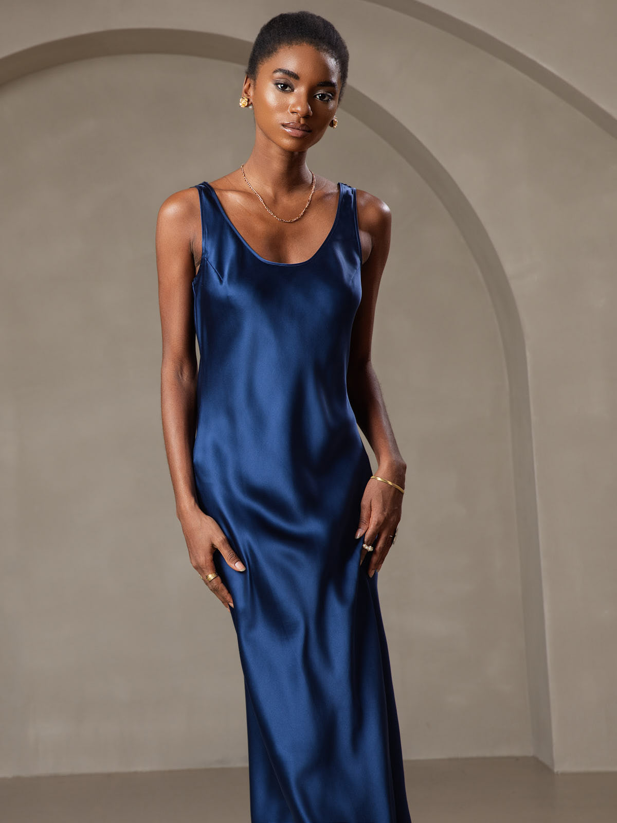 [Dunkelblau] SilkSilky-DE Ärmellos Tiefer Rundhalsausschnitt Kleider 003