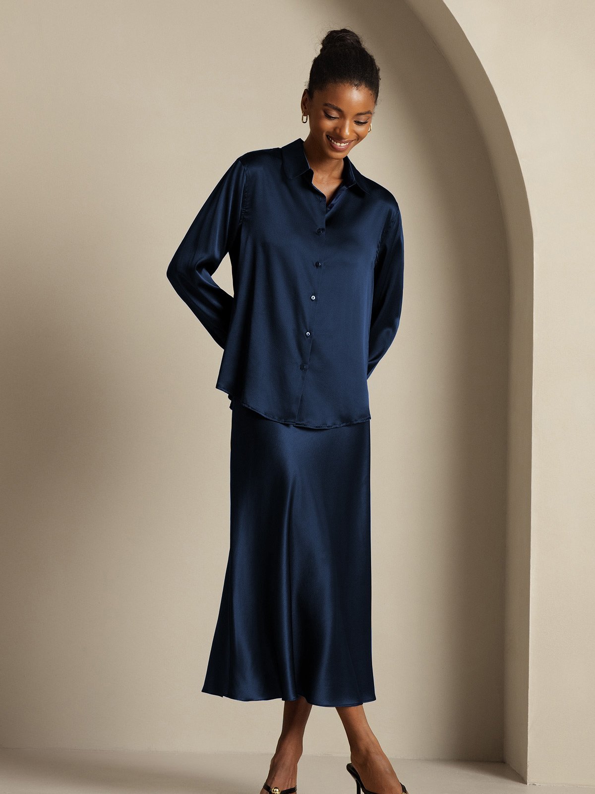 [Dunkelblau] SilkSilky-DE 19Momme Seidenstrick Umlegekragen Women''s Outfit Sets 004,