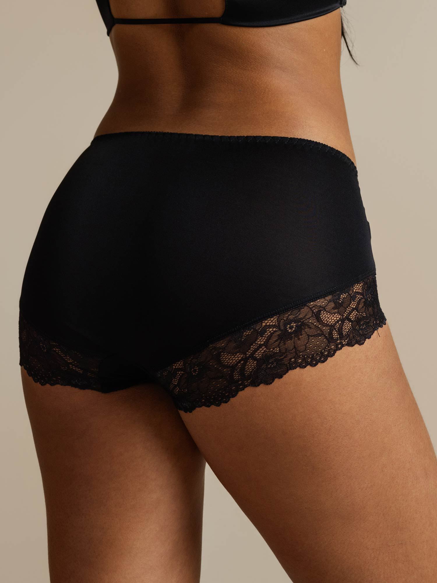 [Schwarz] SilkSilky-DE Reine Seide Panty 002,