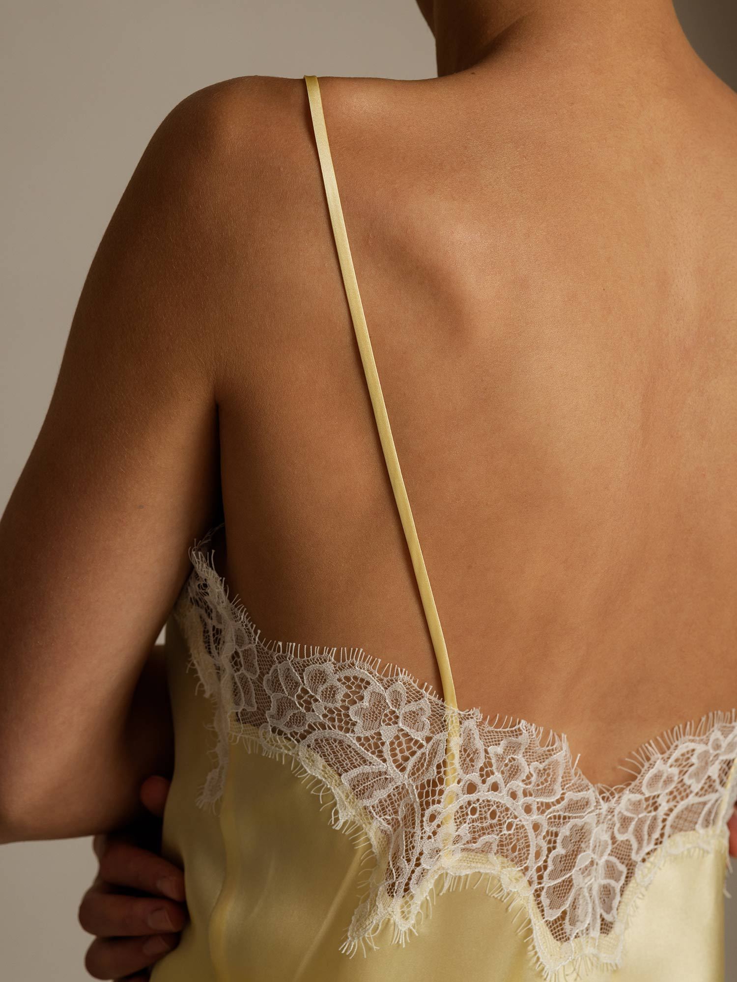 [Hellgelb] SilkSilky-DE Reine Seide Camisoles 005