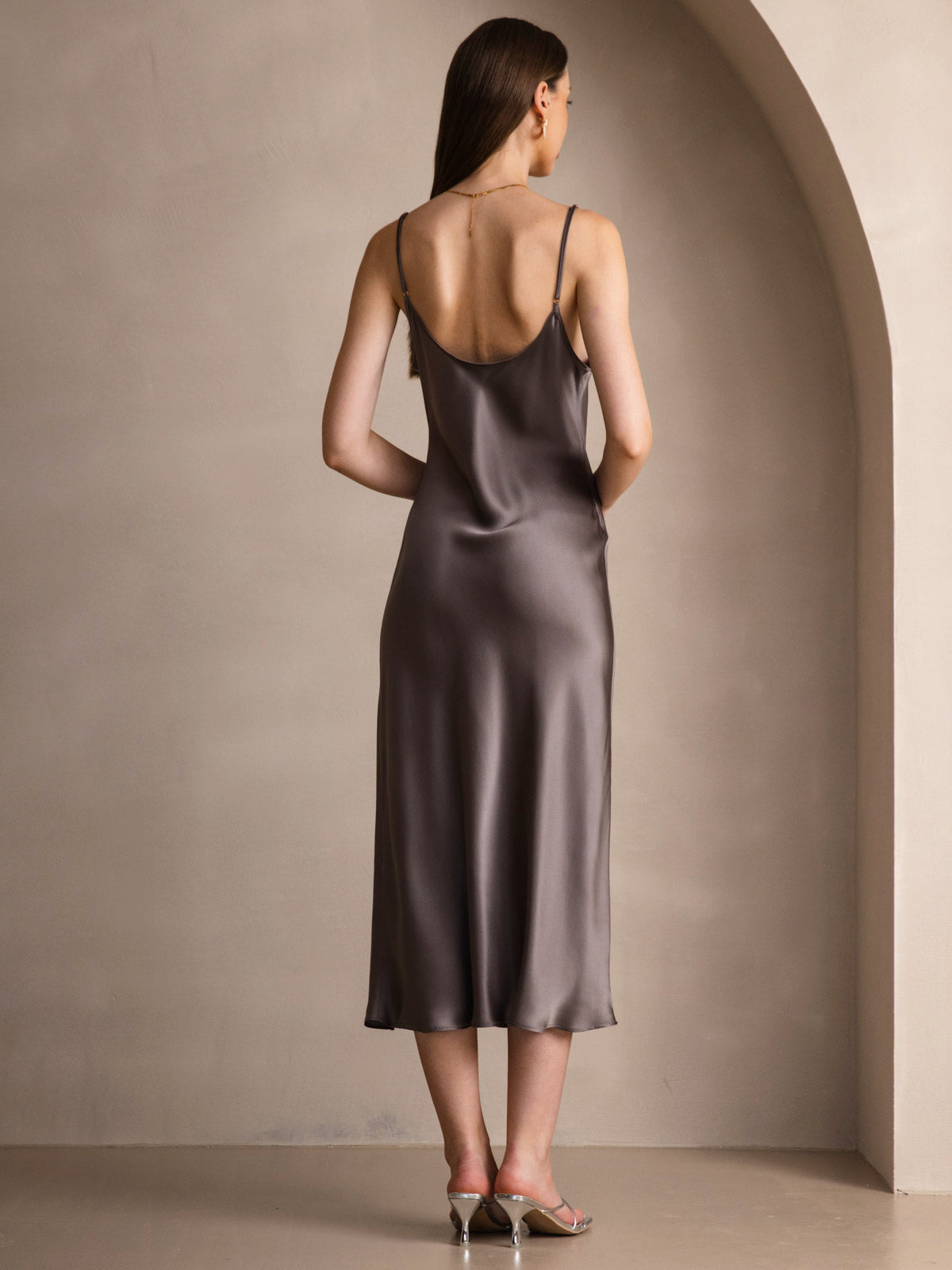 [Dunkelkhaki] SilkSilky-DE Ärmellos Kleider 002