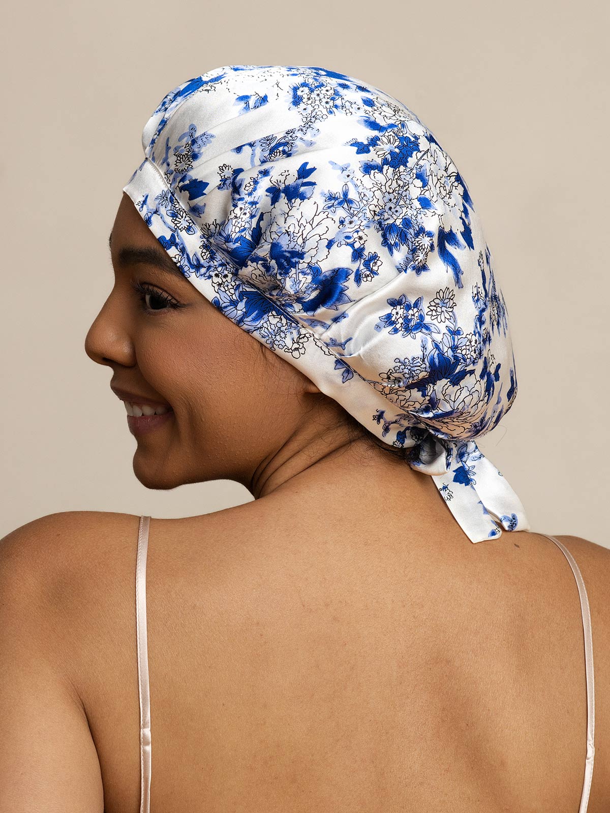 [Blau Weißes Porzellan] SilkSilky-DE Reine Seide Sleep Cap 004