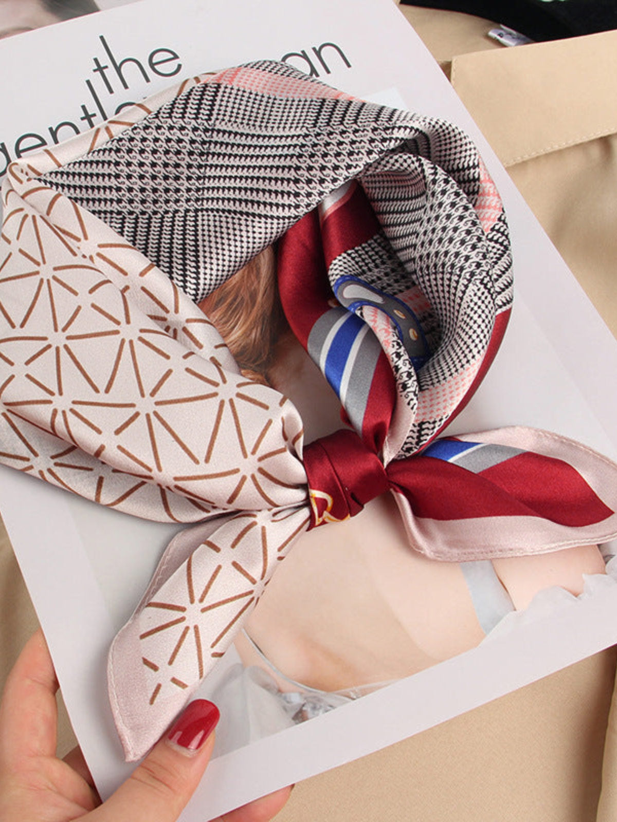 [P037] SilkSilky-DE Reine Seide Scarf 001,