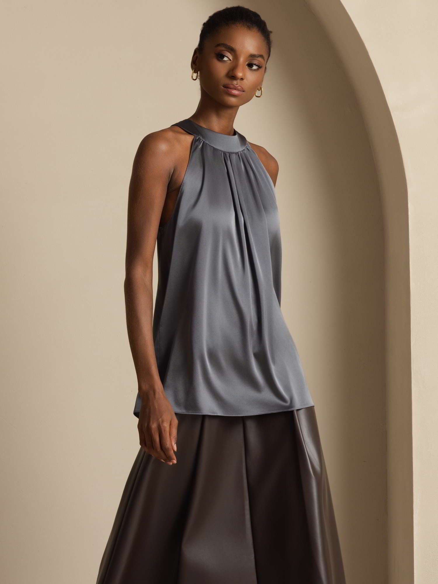 [Dunkelgrau] SilkSilky-DE 19Momme Ärmellos Neckholder T-Shirt 007