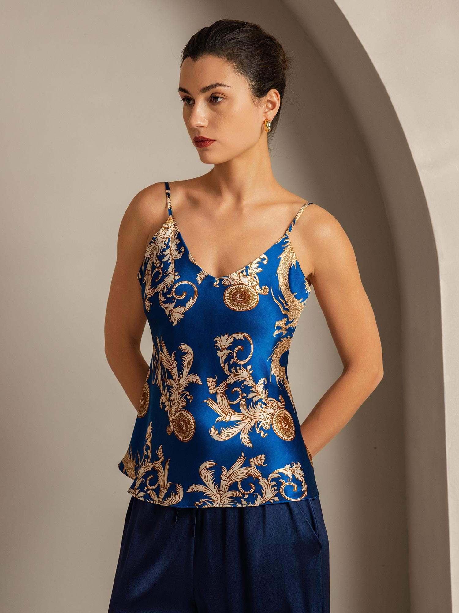 [Navy Drache] SilkSilky-DE Reine Seide V Ausschnitt Cami Top 003