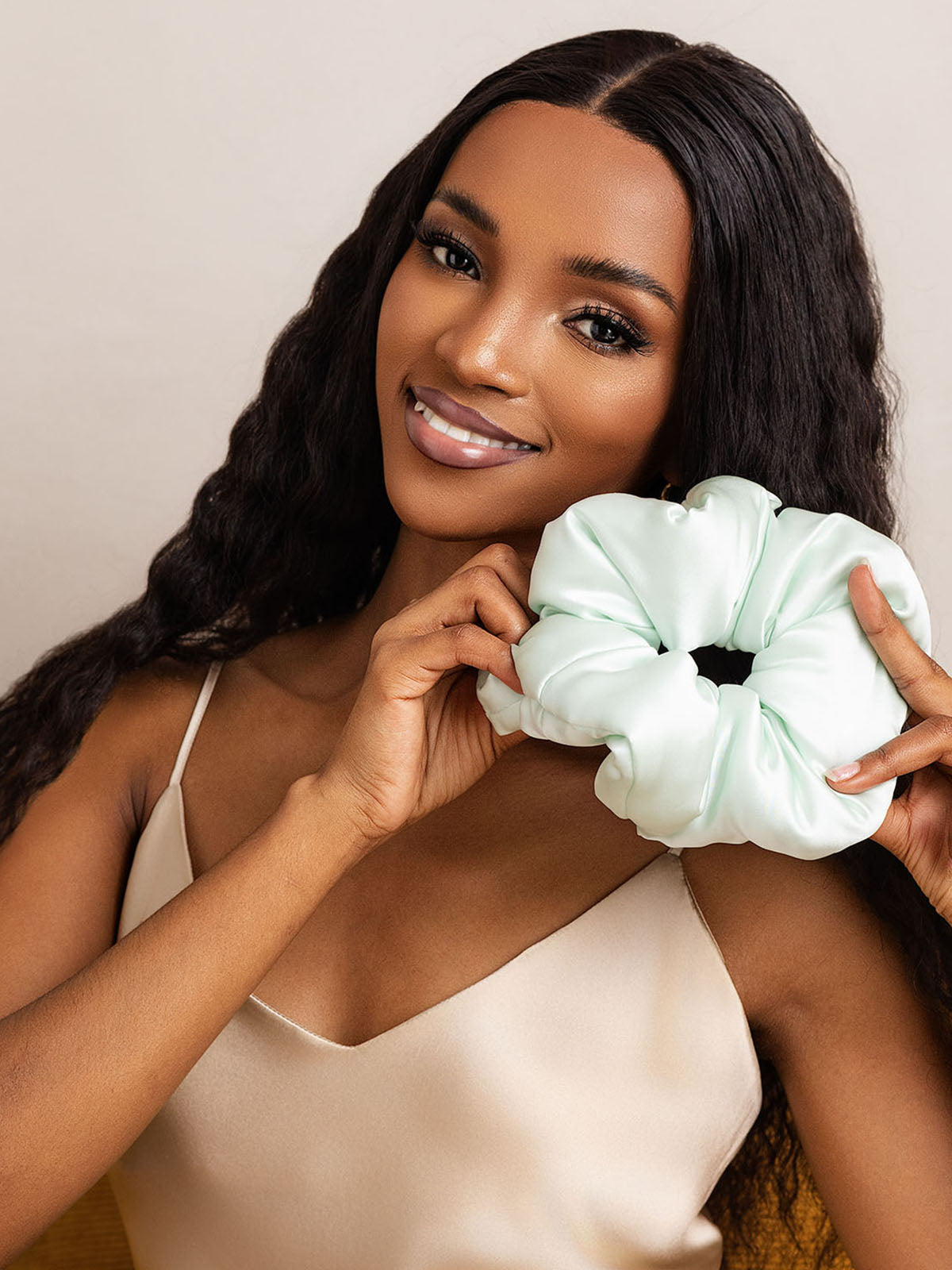 [Mintgrün] SilkSilky-DE Reine Seide Scrunchie 003