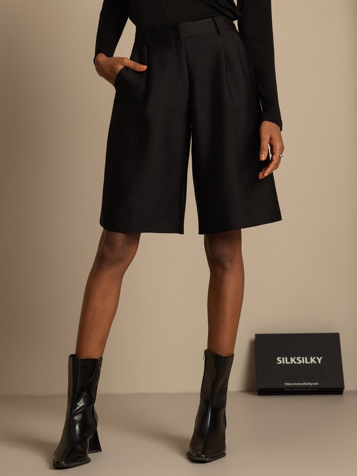 [Schwarz] SilkSilky-DE 32Momme Silk-Wool Blend Womens Shorts 003,