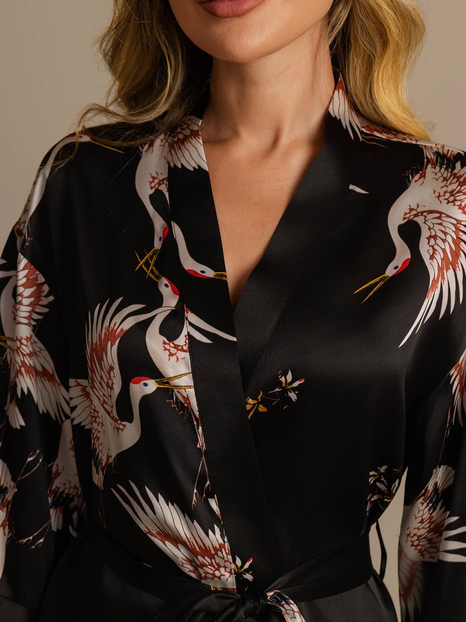 [Schwarz] SilkSilky-DE 19Momme Reine Seide Womens Robe 004