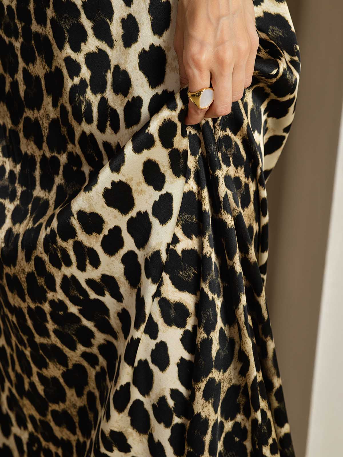 [Leopard] SilkSilky-DE 19Momme Seide Dress 005