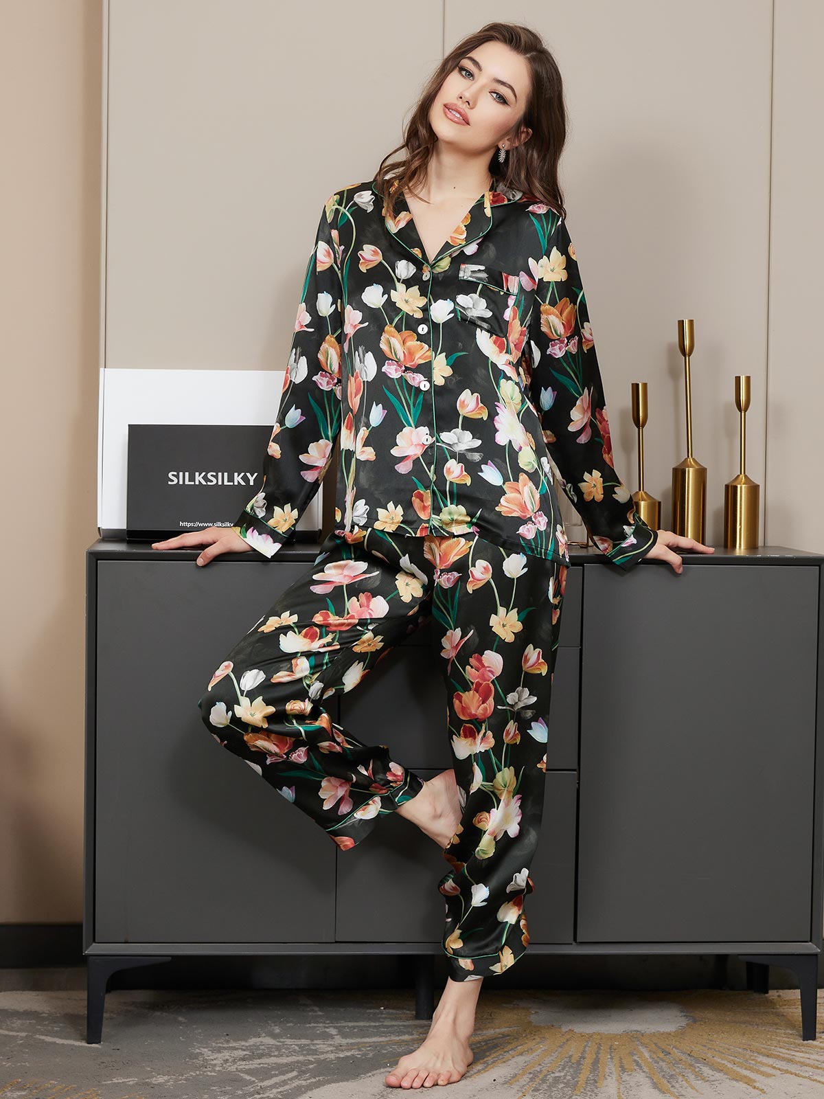 [Schwarz] SilkSilky-DE Reine Seide Langärmelig Revers Damen Pyjamas 001