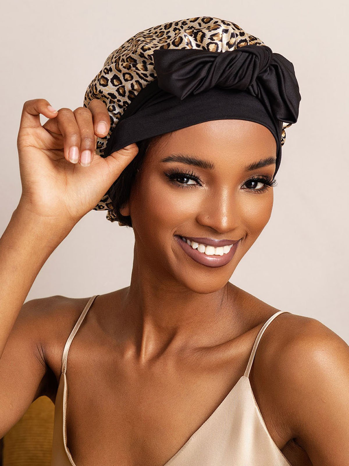 [Leopard] SilkSilky-DE Reine Seide Sleep Cap 001,