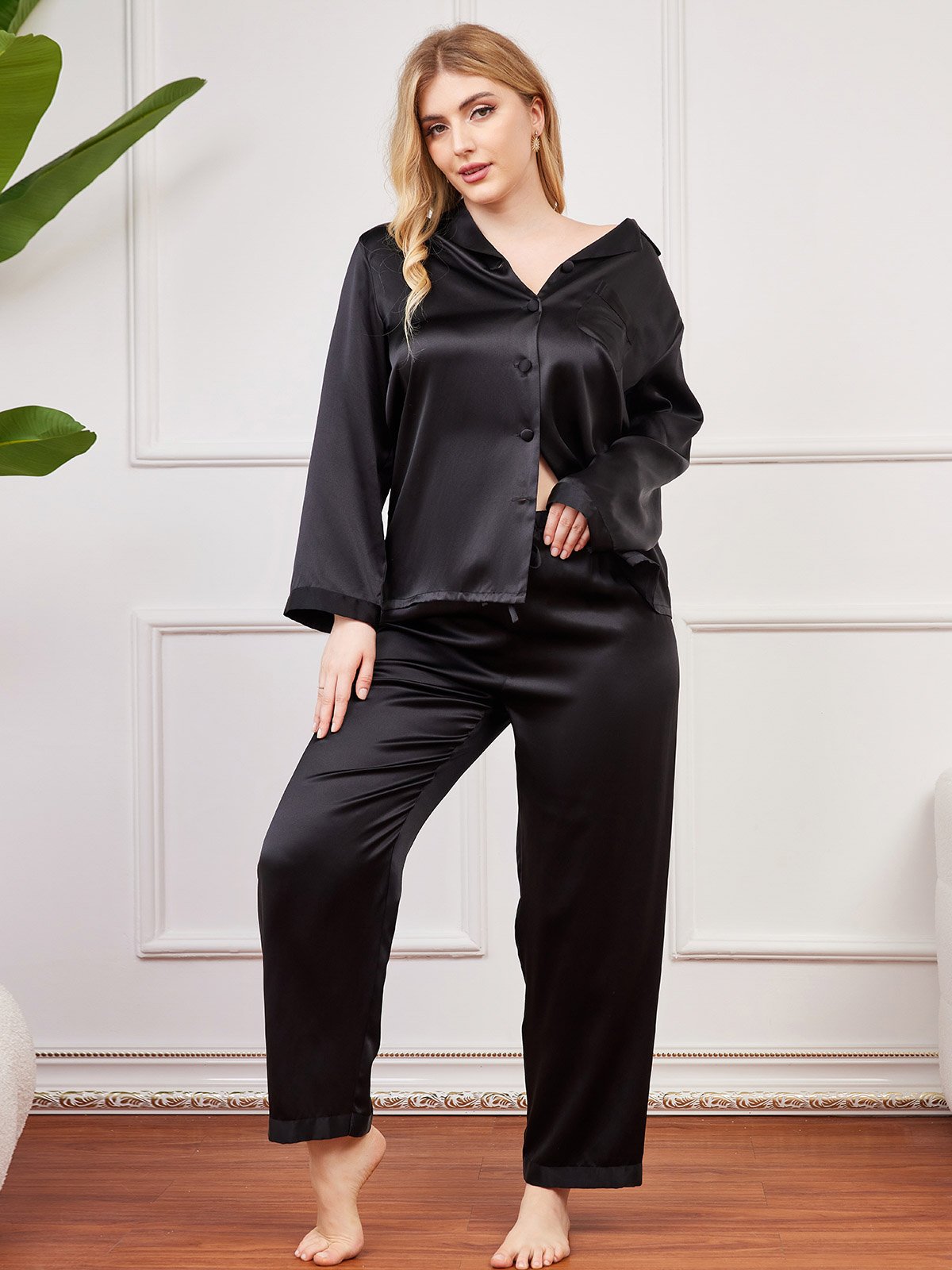 SilkSilky DE Reine Seide Langärmelig Revers Damen Pyjamas Große Größen Schwarz 001