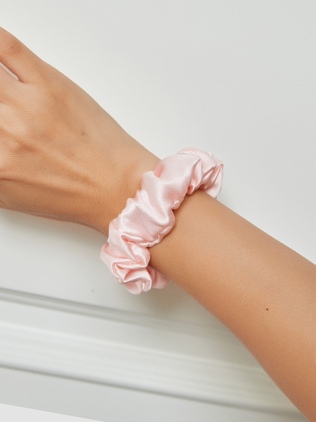[Hellrosa] SilkSilky-DE 19Momme Reine Seide Scrunchie 001