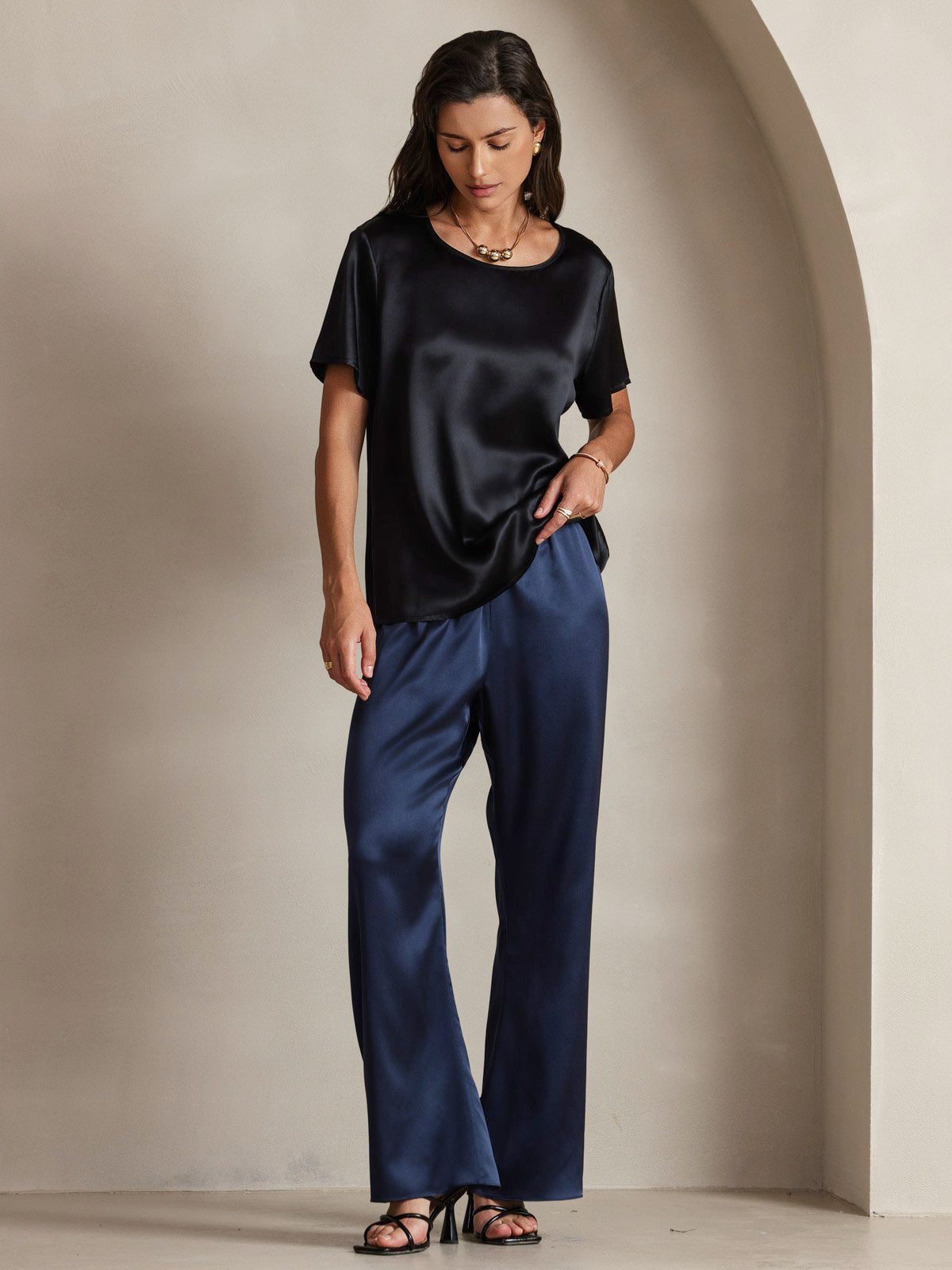 [Schwarz] SilkSilky-DE Kurzärmelig T-Shirt 006