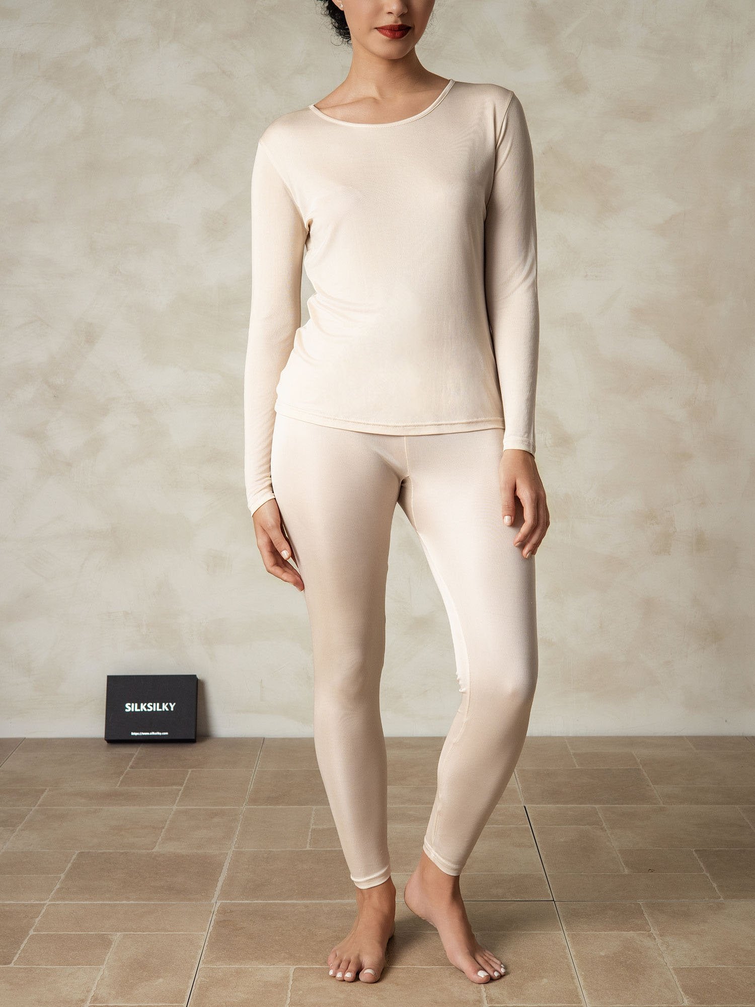 [Tan] SilkSilky-DE Seidenstrick Womens Pajamas 001