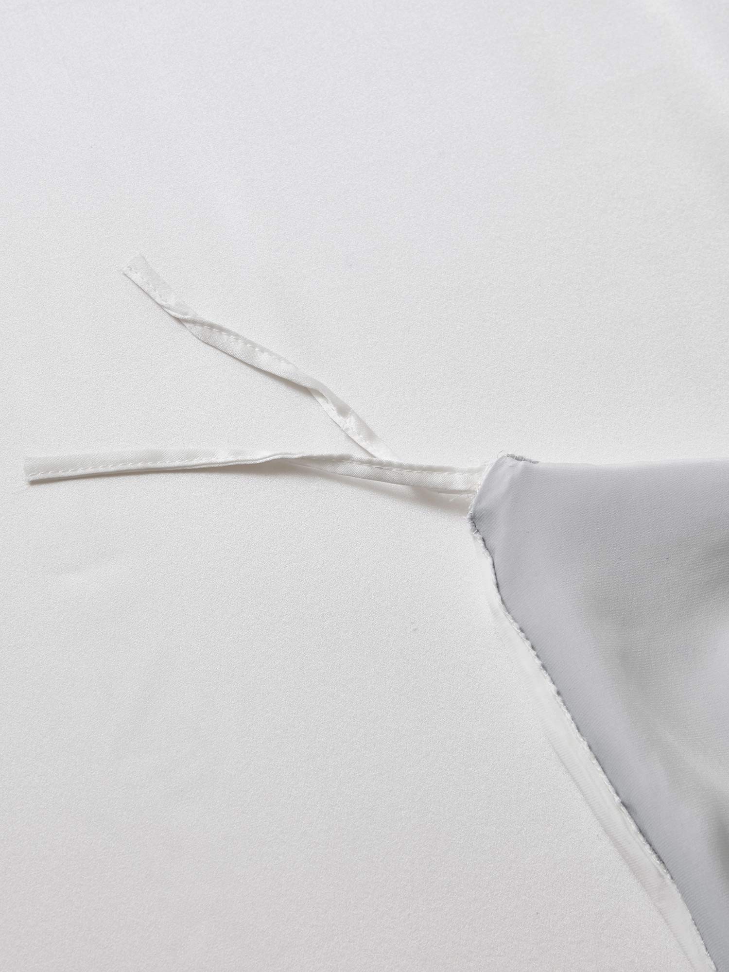 [Hellgrau+Weiß] SilkSilky-DE 25Momme Reine Seide Bedding Set 006,