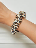 SilkSilky DE 19Momme Reine Seide Scrunchie Leopard 001