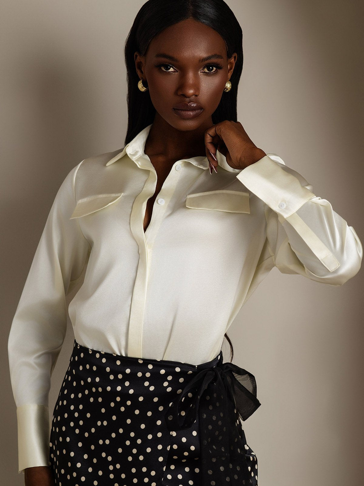 SilkSilky-DE 19Momme Seide Langärmelig Umlegekragen Damenhemd Elfenbeinfarbe 003