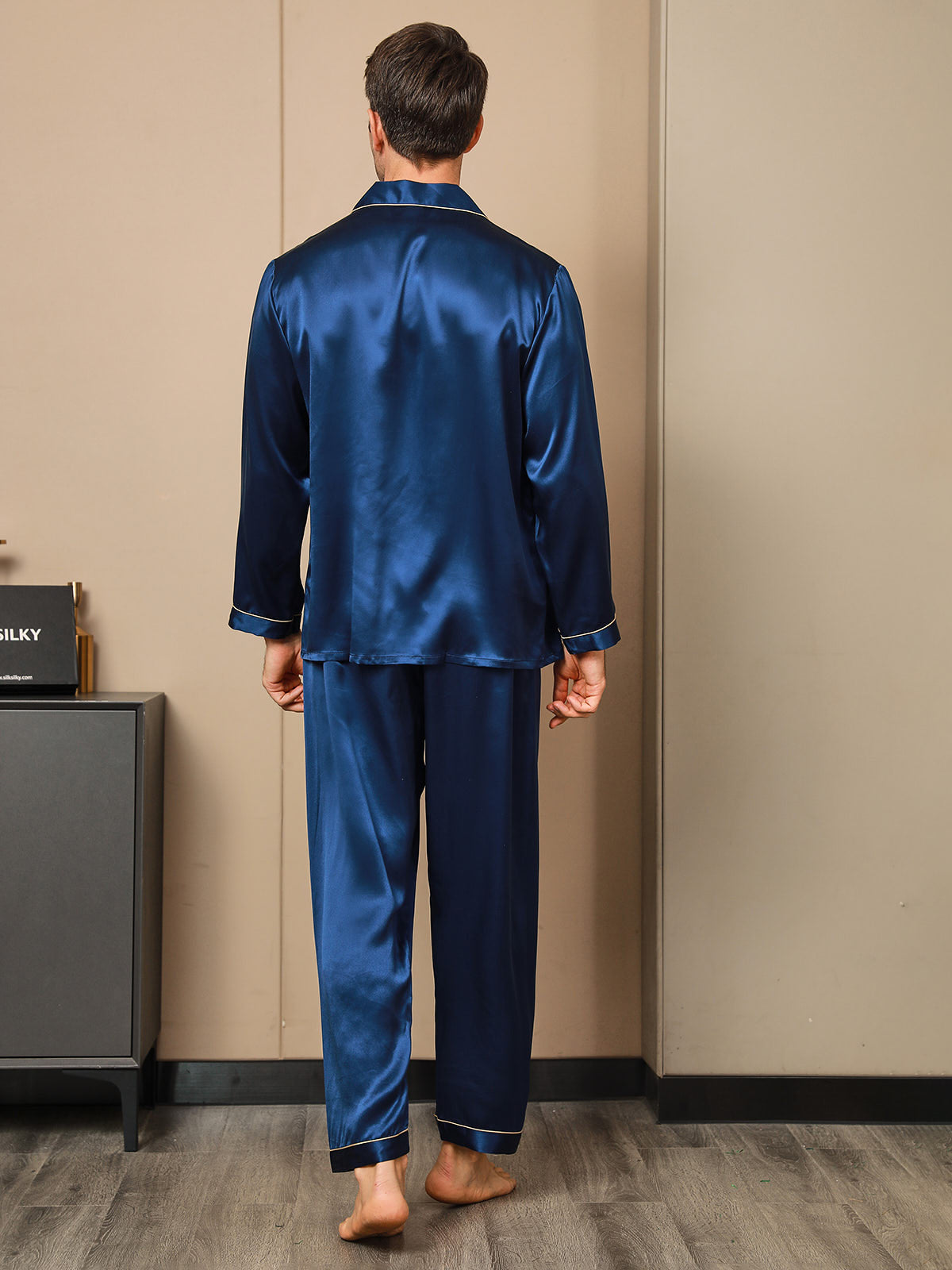 [Dunkelblau] SilkSilky-DE Langärmelig Notch-Kragen Herren Pyjamas 002