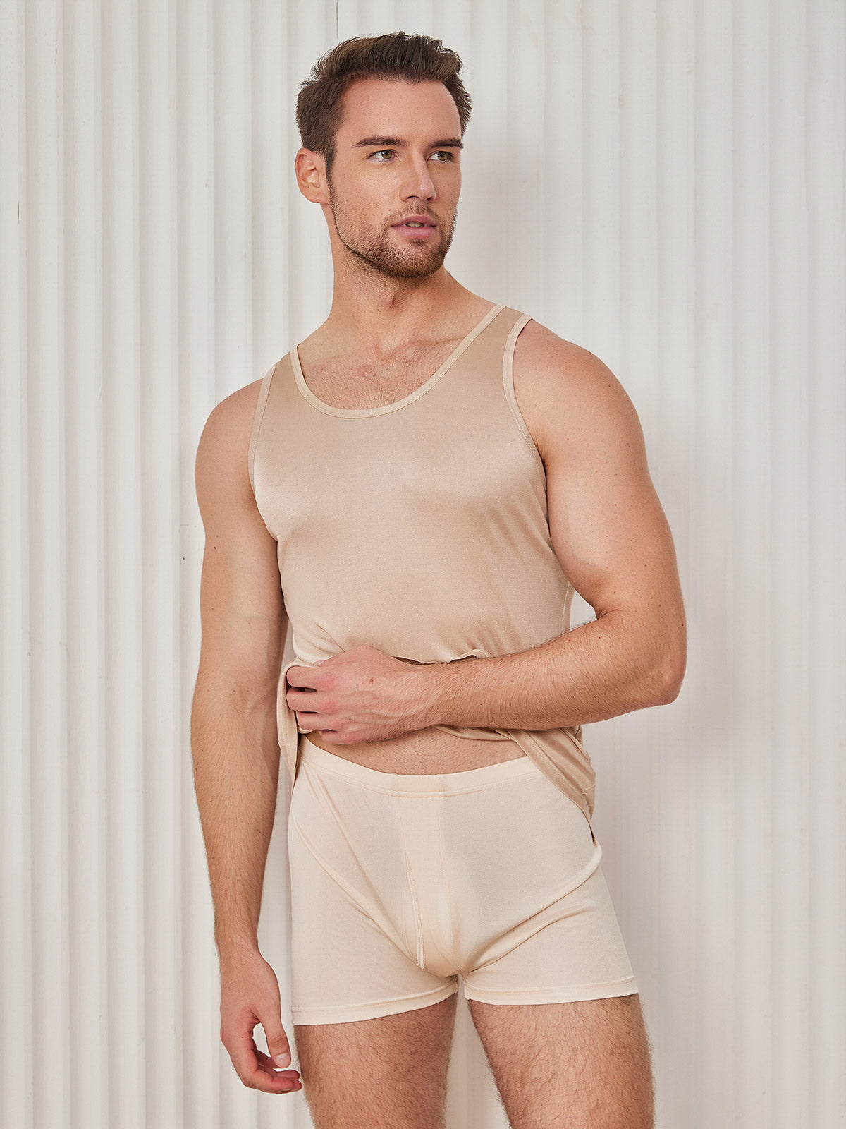 [Beige] SilkSilky-DE Seidenstrick Ärmellos Rundkragen Herren T-Shirt 004