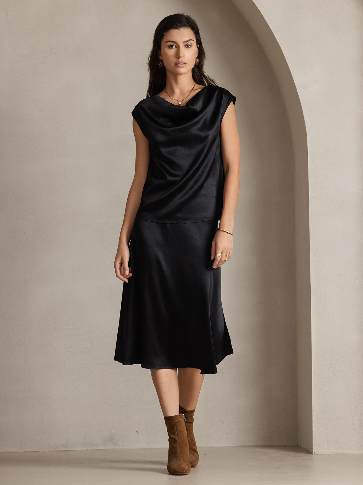 [Schwarz] SilkSilky-DE 19Momme Seide Ärmellos Wasserfallausschnitt T-Shirt 004