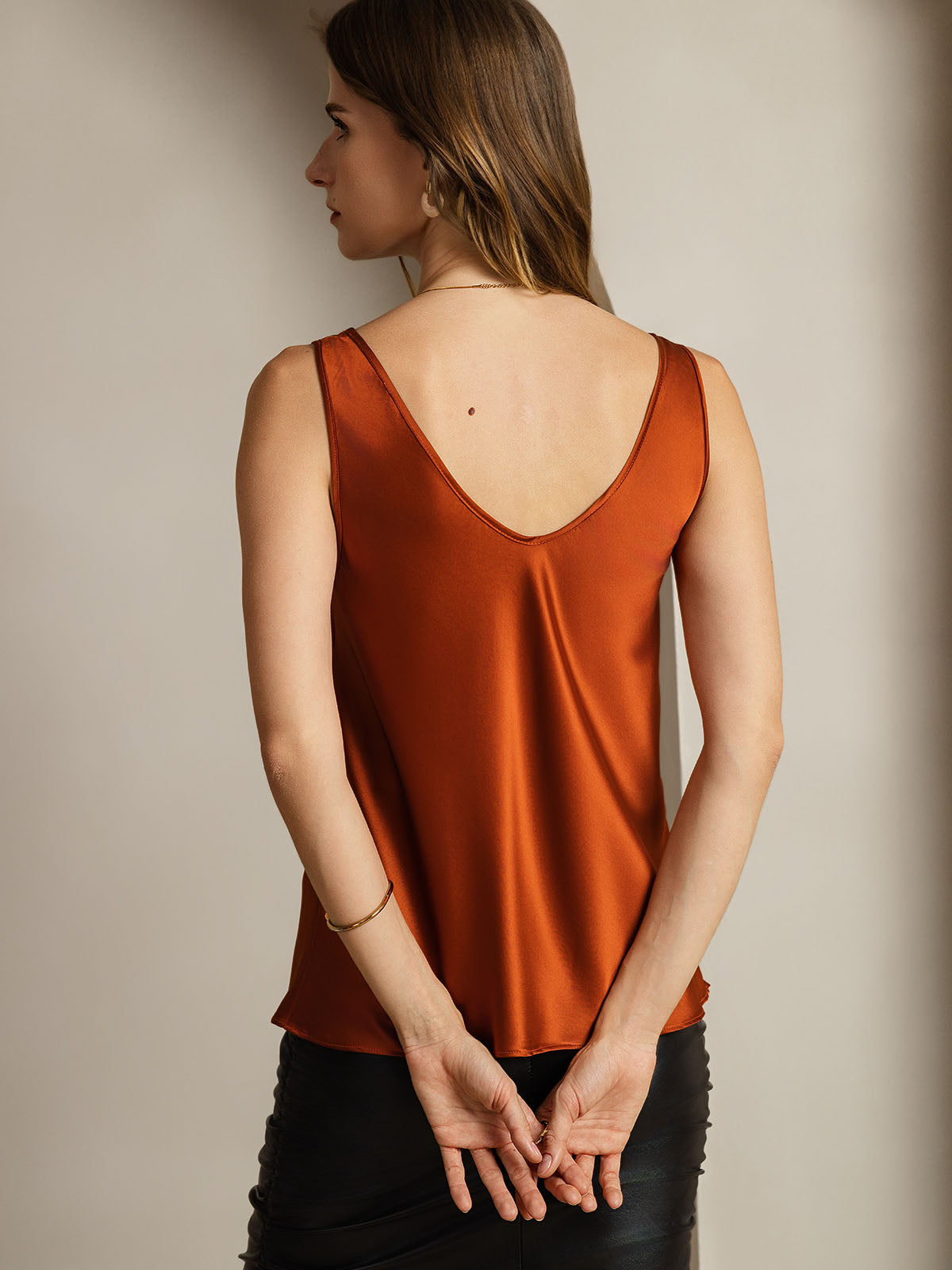 [Karamell] SilkSilky-DE 19Momme V Ausschnitt Cami Top 002