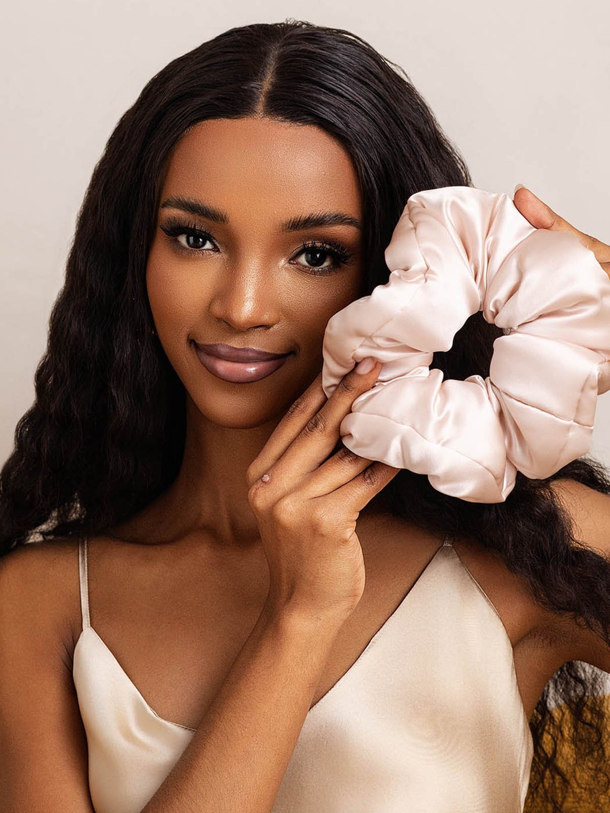 [Rosa] SilkSilky-DE Reine Seide Scrunchie 001