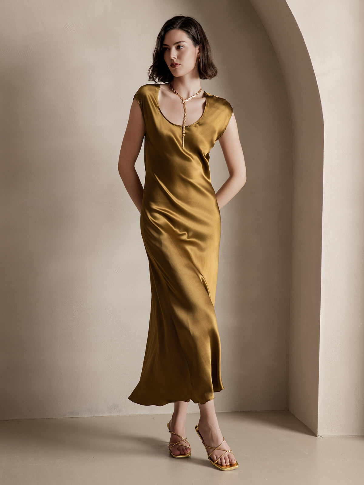 [Braun] SilkSilky-DE 19Momme Seide Dress 001
