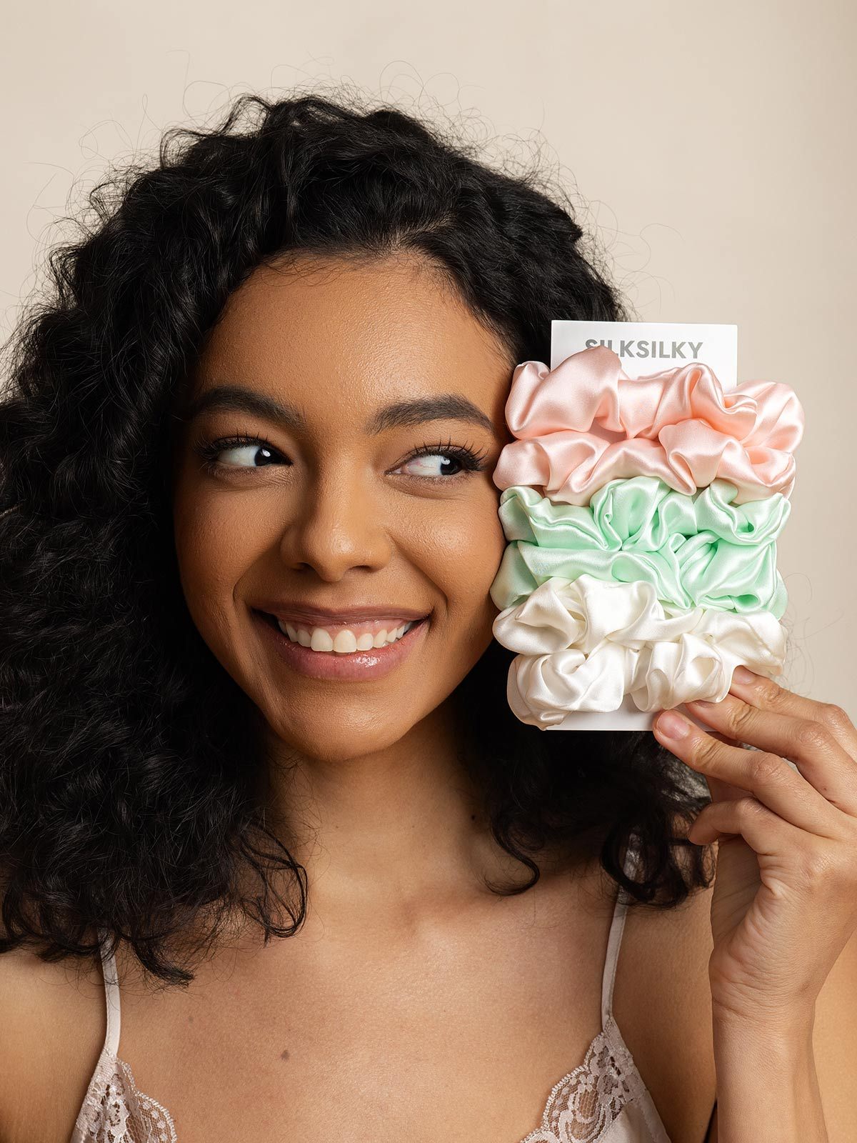 [Group2] SilkSilky-DE Scrunchie 004