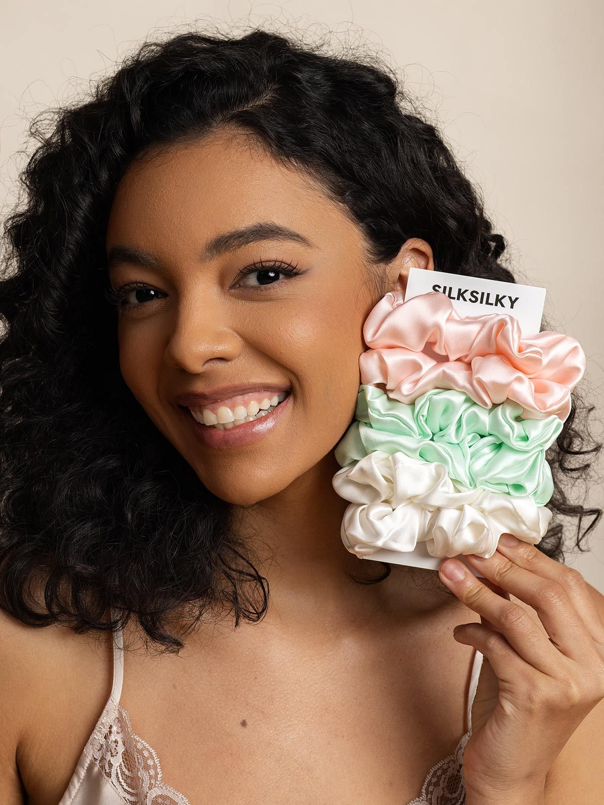 [Group2] SilkSilky-DE Scrunchie 005