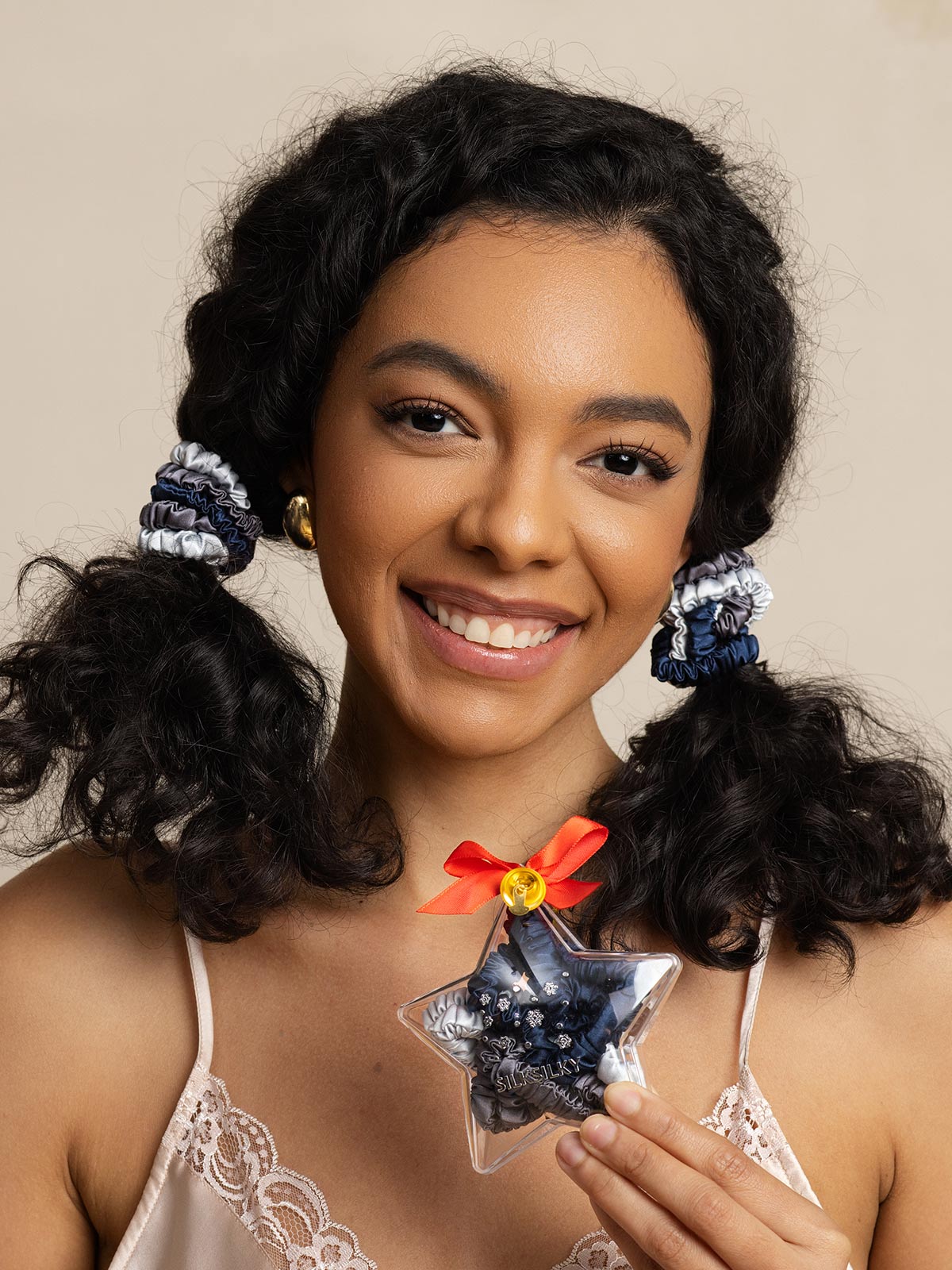 [Group4] SilkSilky-DE Haargummis 001