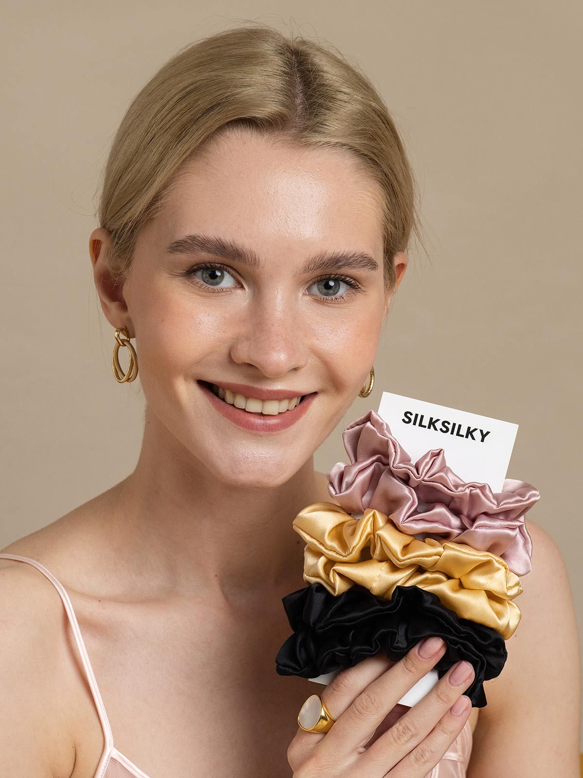 [Group] SilkSilky-DE Scrunchie 005