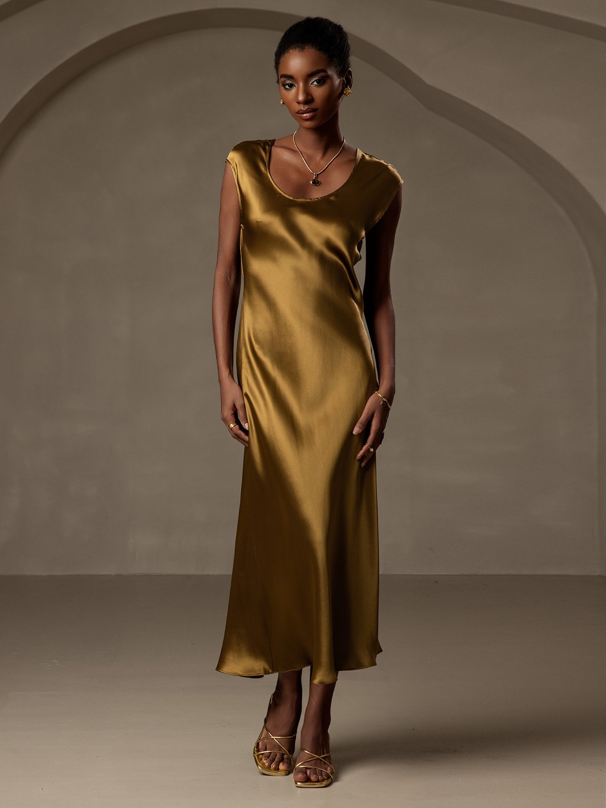 [Braun] SilkSilky-DE 19Momme Seide Dress 001