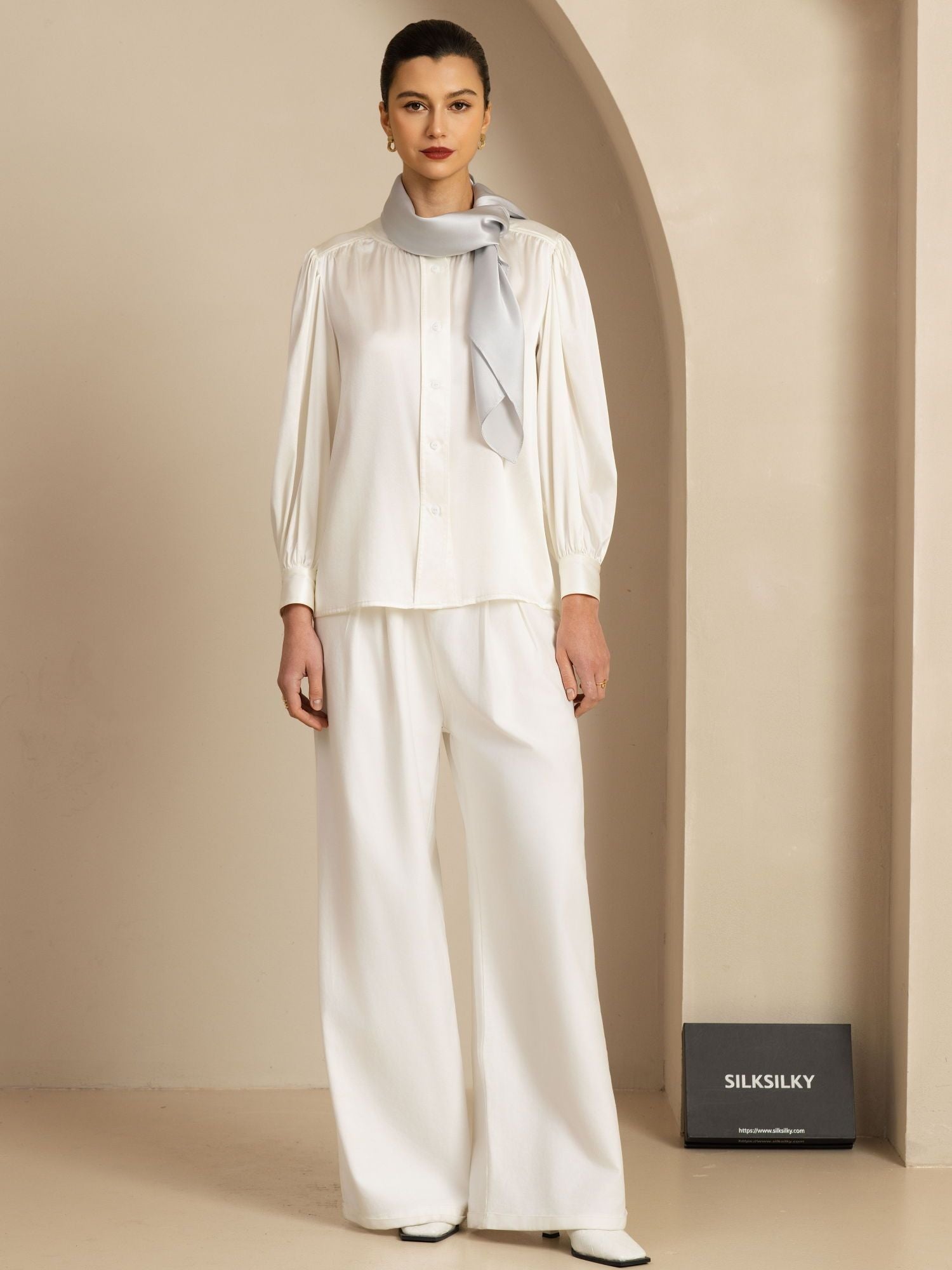 [Hellgrau] SilkSilky-DE Pure Silk Scarf 004