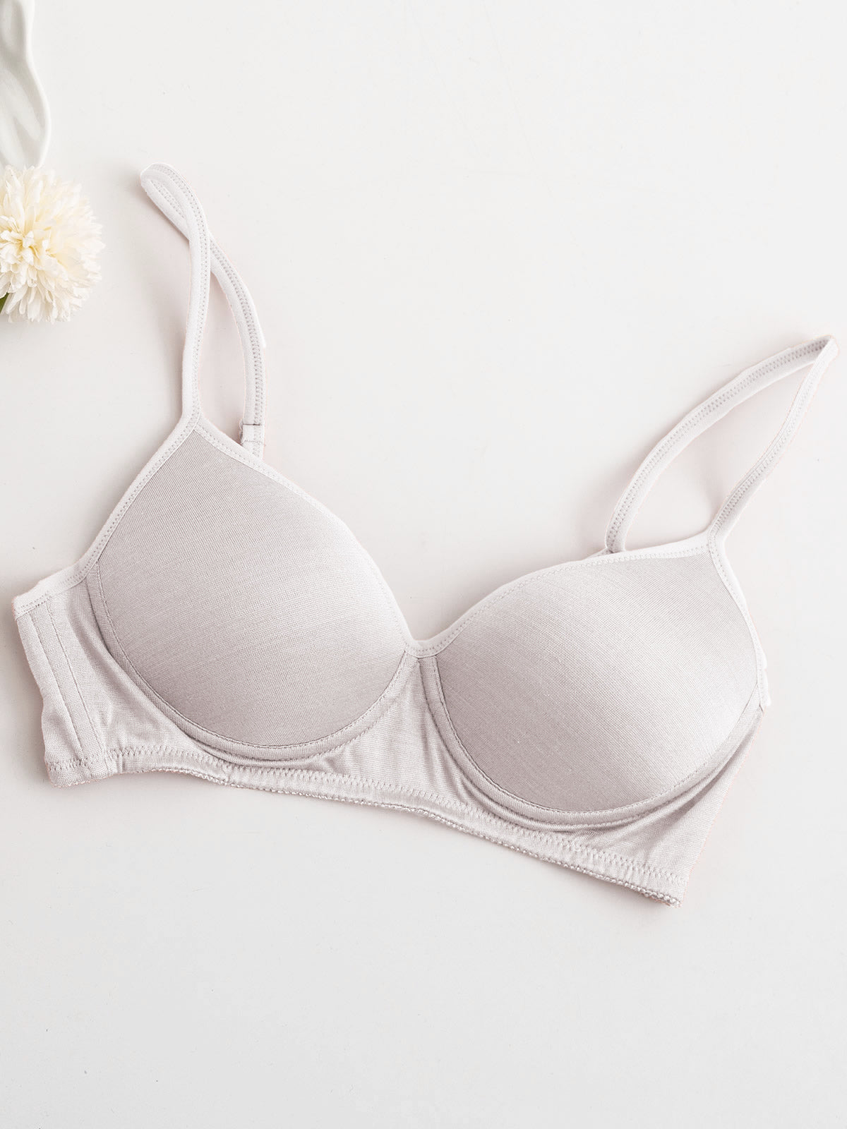 [Weiß] SilkSilky-DE Seidenstrick Bra 005