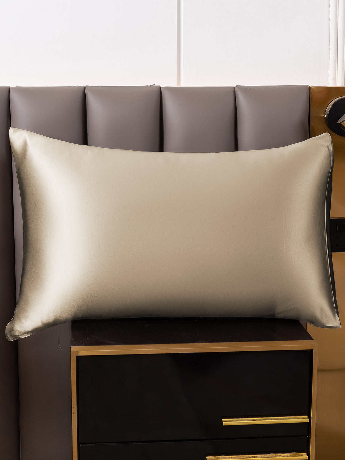 [Khaki] SilkSilky-DE 22Momme Reine Seide Pillowcase 001