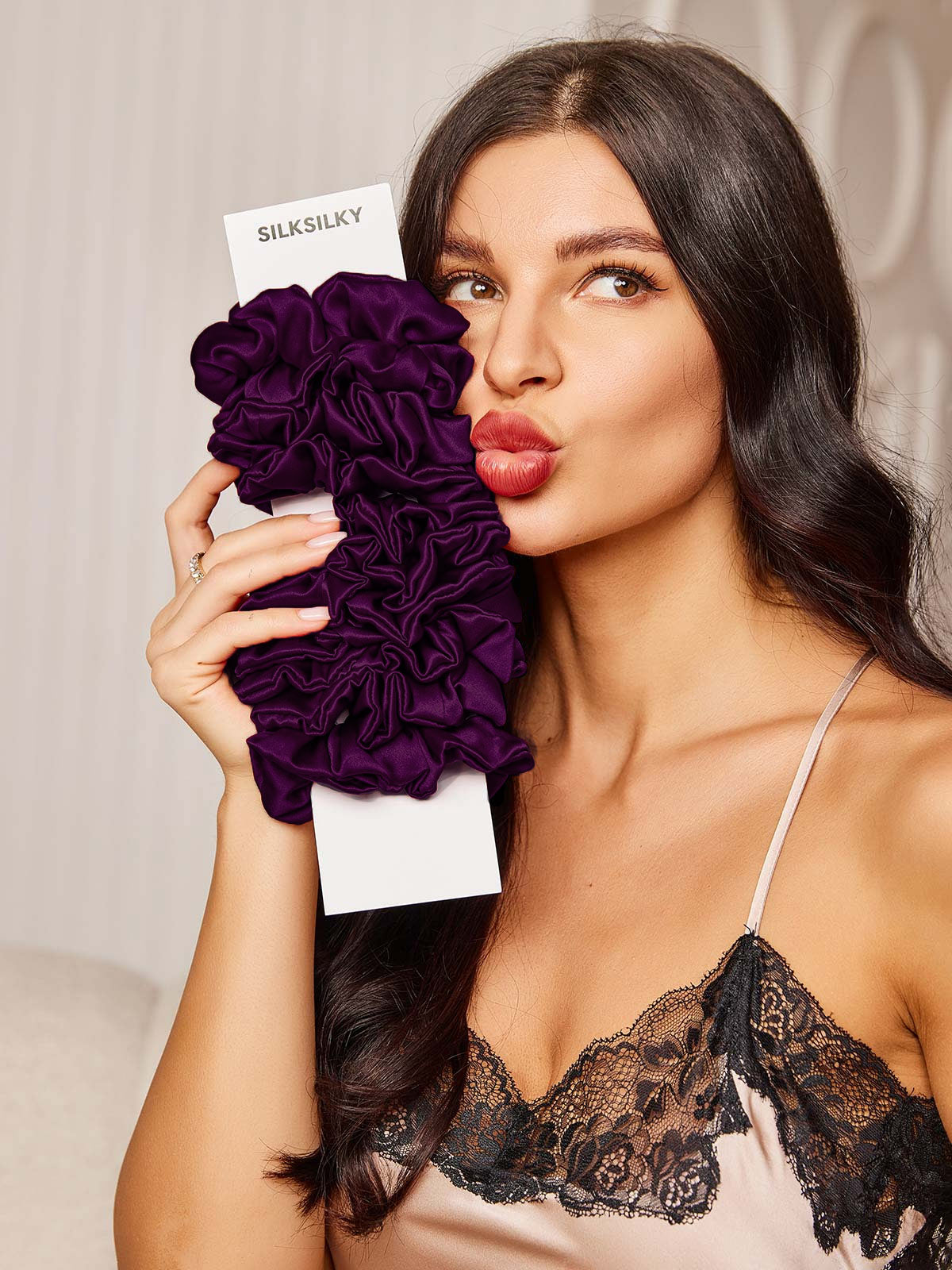 [Dunkelviolett] SilkSilky-DE 19Momme Reine Seide Scrunchie 001