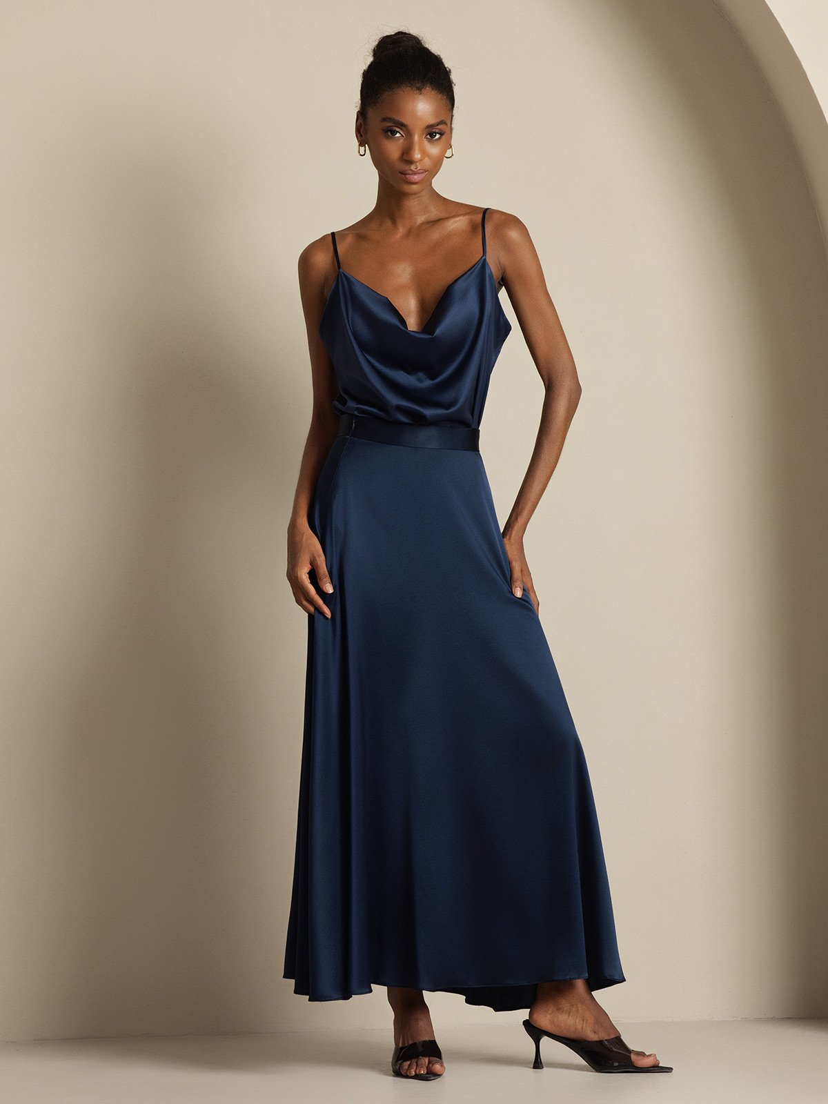 [Dunkelblau] SilkSilky-DE 19Momme Spaghettiträger Wasserfallausschnitt Women''s Outfit Sets 003