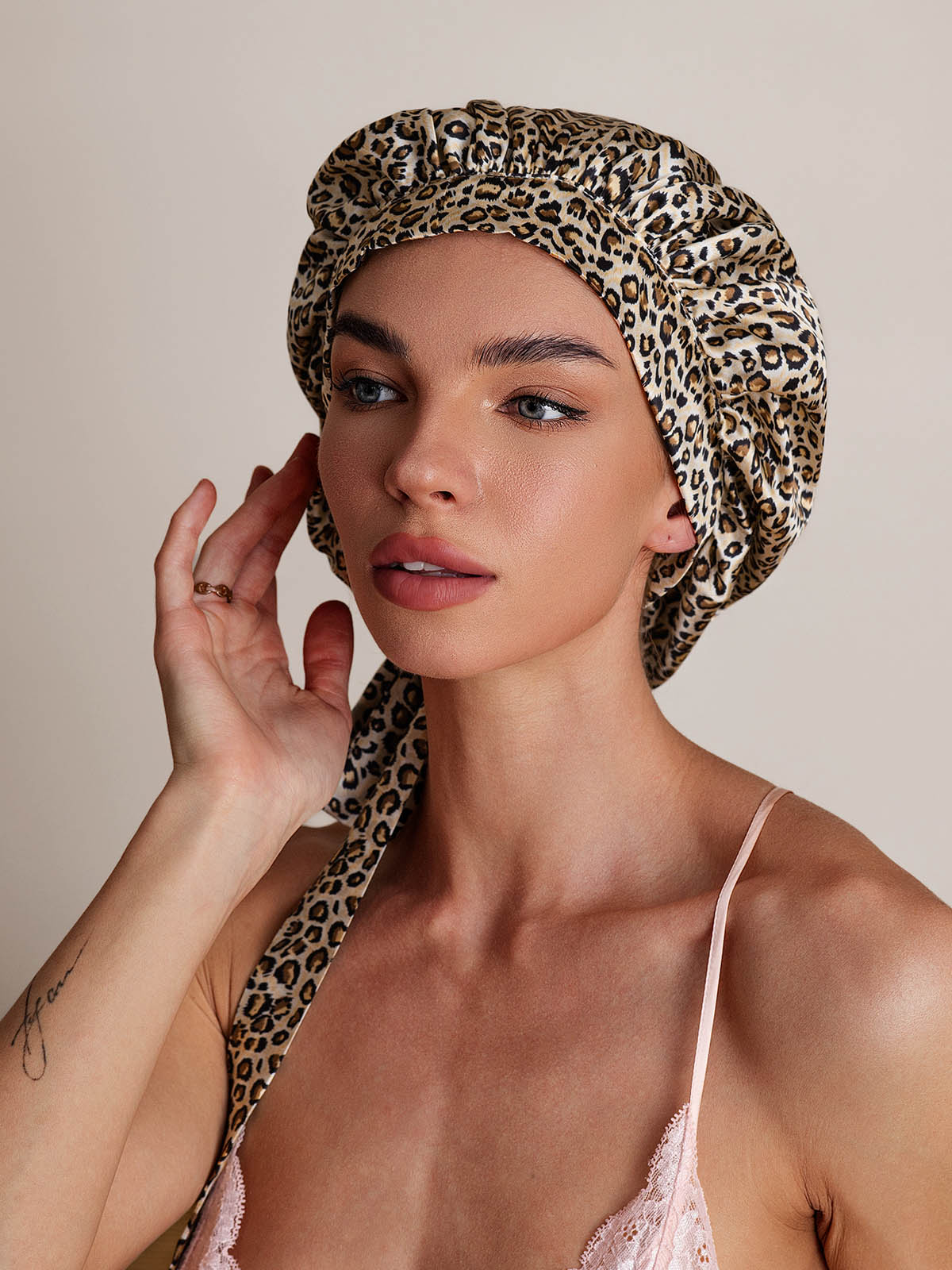[Leopard] SilkSilky-DE Reine Seide Sleep Cap 002,