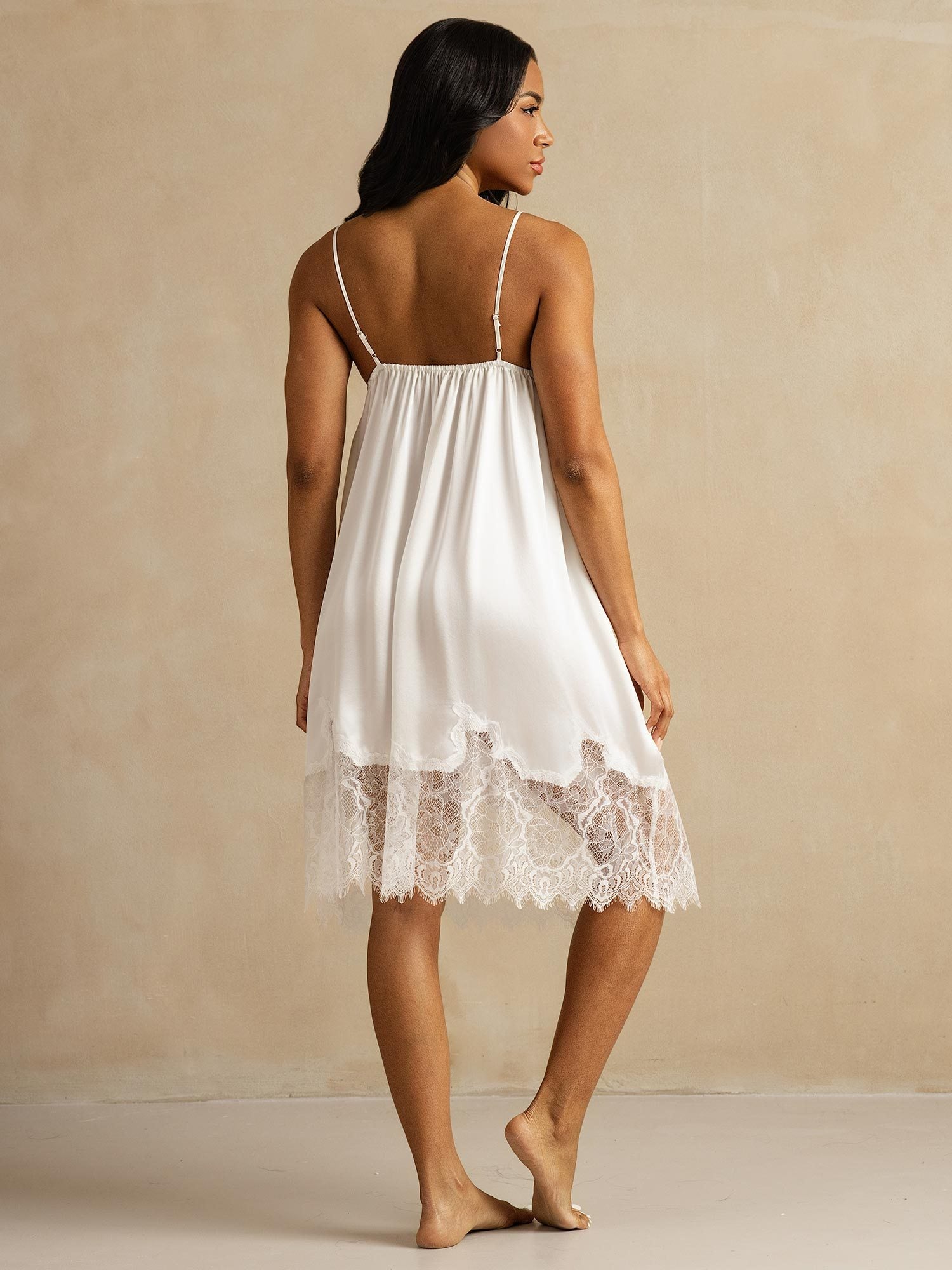 [Weiß] SilkSilky-DE Reine Seide Nightgown 002