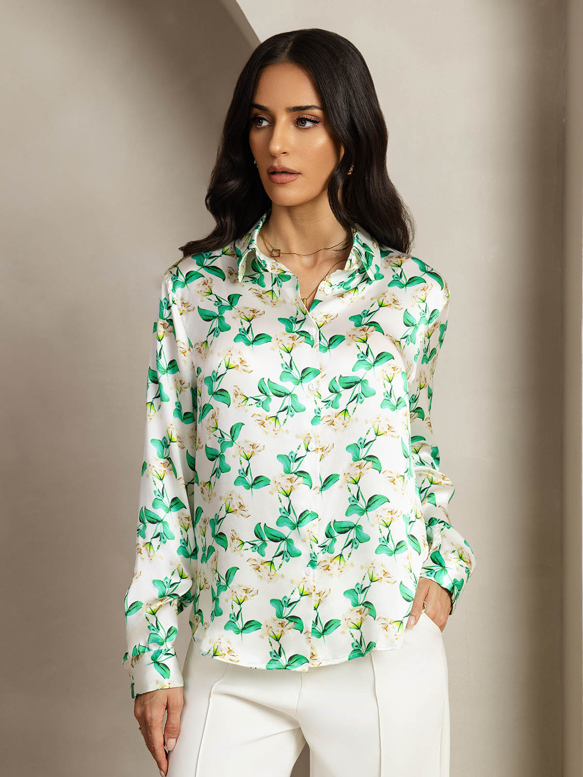 [Grün Blumen] SilkSilky-DE Seide Umlegekragen Damenhemd 005