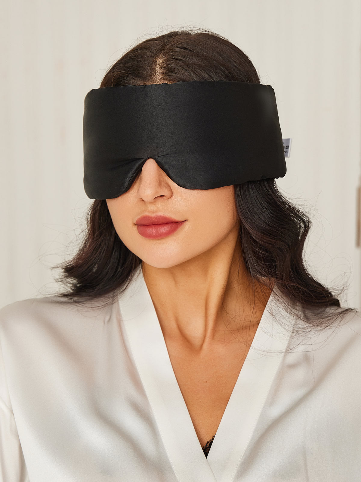 [Schwarz] SilkSilky-DE 19Momme Reine Seide Eye Mask 001