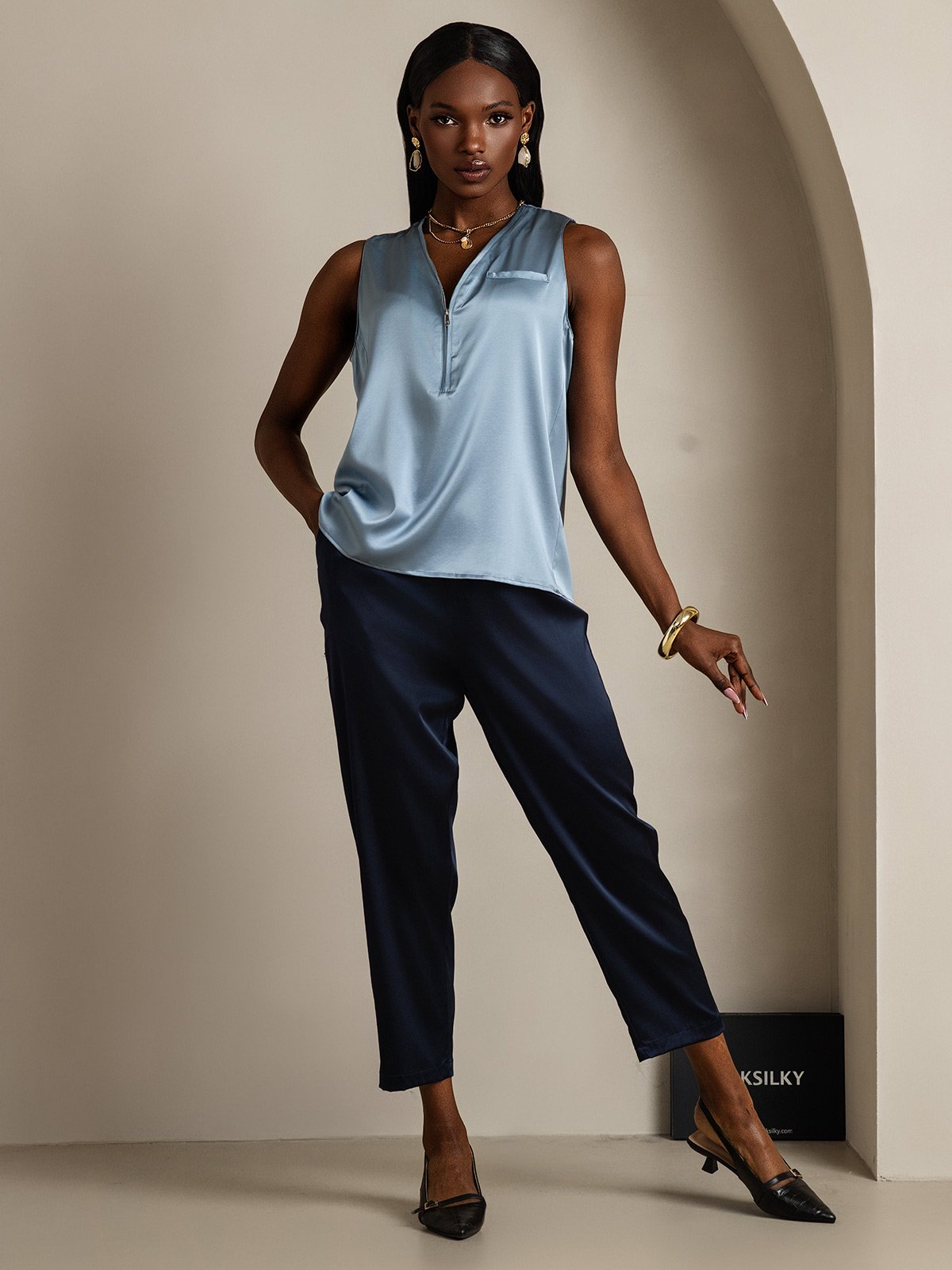 SilkSilky-DE 19Momme Seide Ärmellos V Ausschnitt Damenhemd Graublau 005