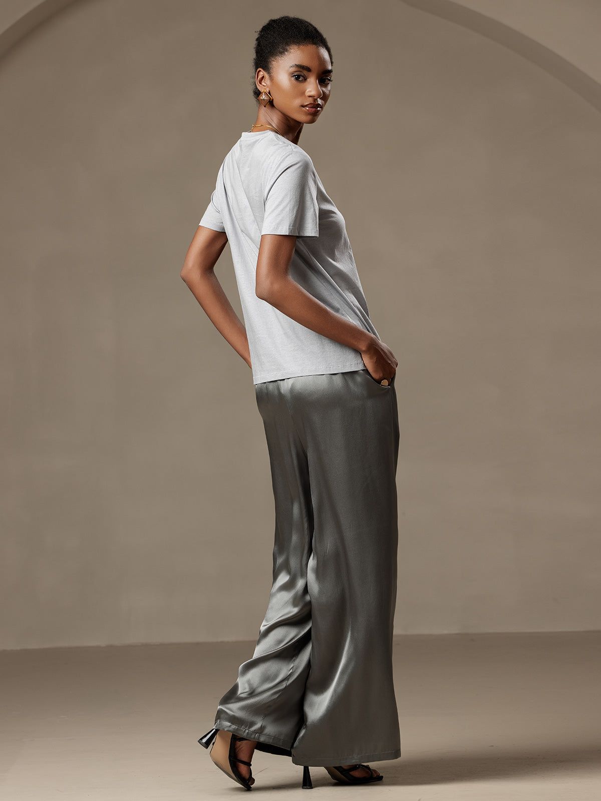 [Silber] SilkSilky-DE Seidenstrick Womens T-Shirt 002