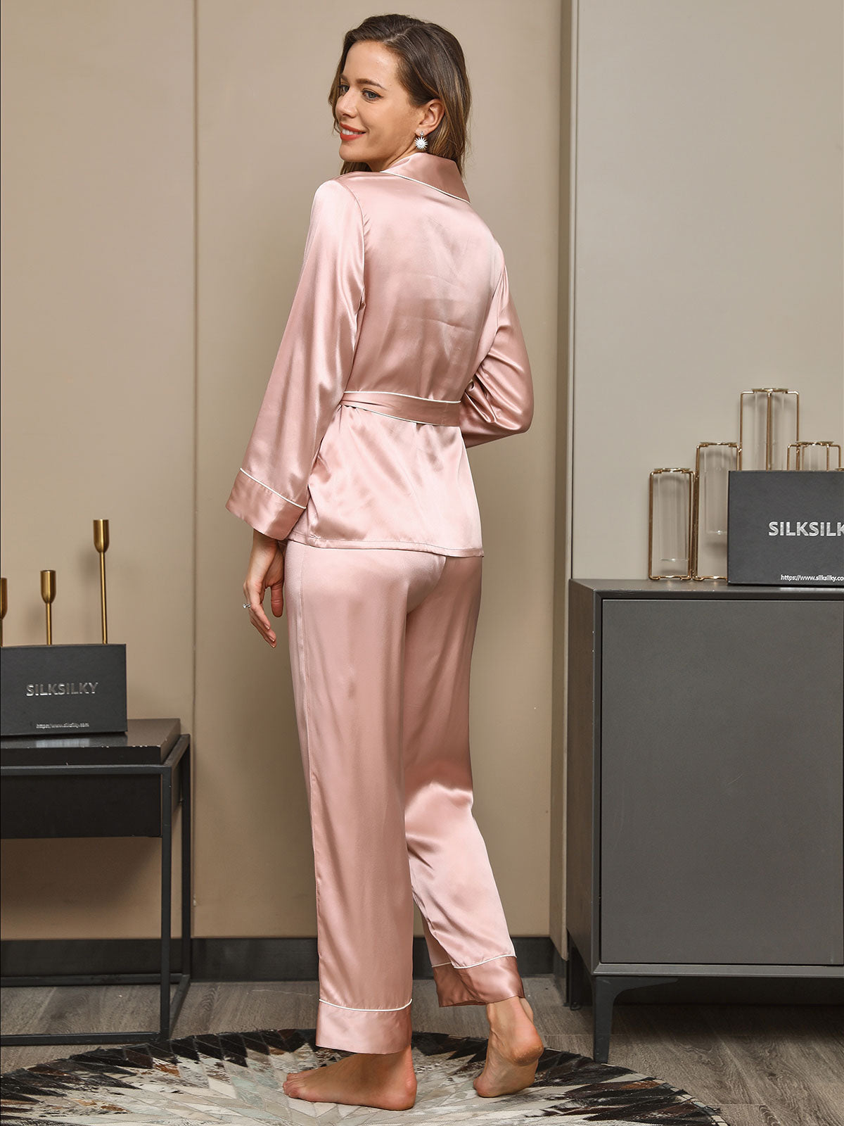 SilkSilky DE Reine Seide Langärmelig Revers Damen Pyjamas Rosa 002