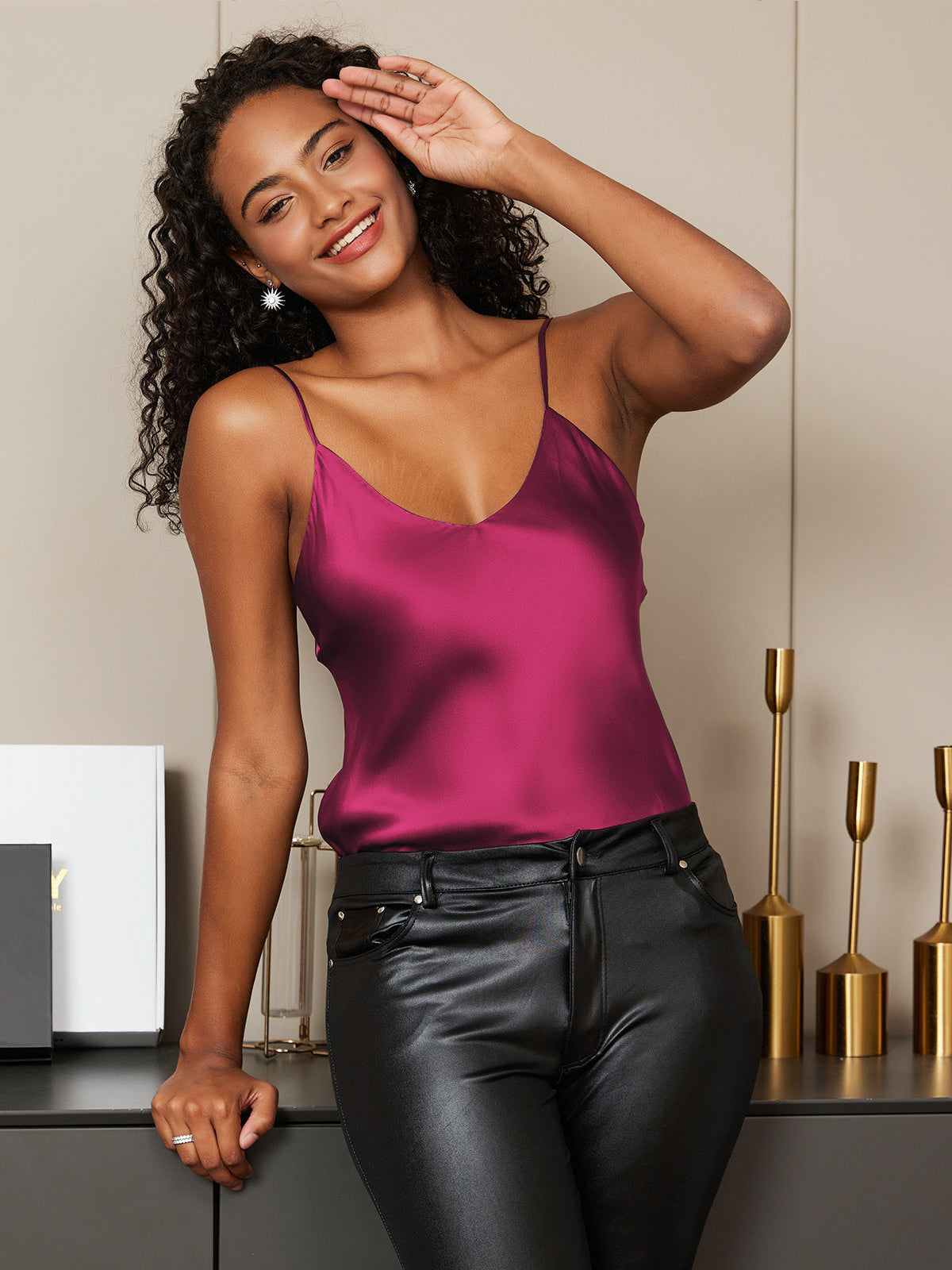 [Fuchsie] SilkSilky-DE Spaghettiträger V Ausschnitt Cami Top 001