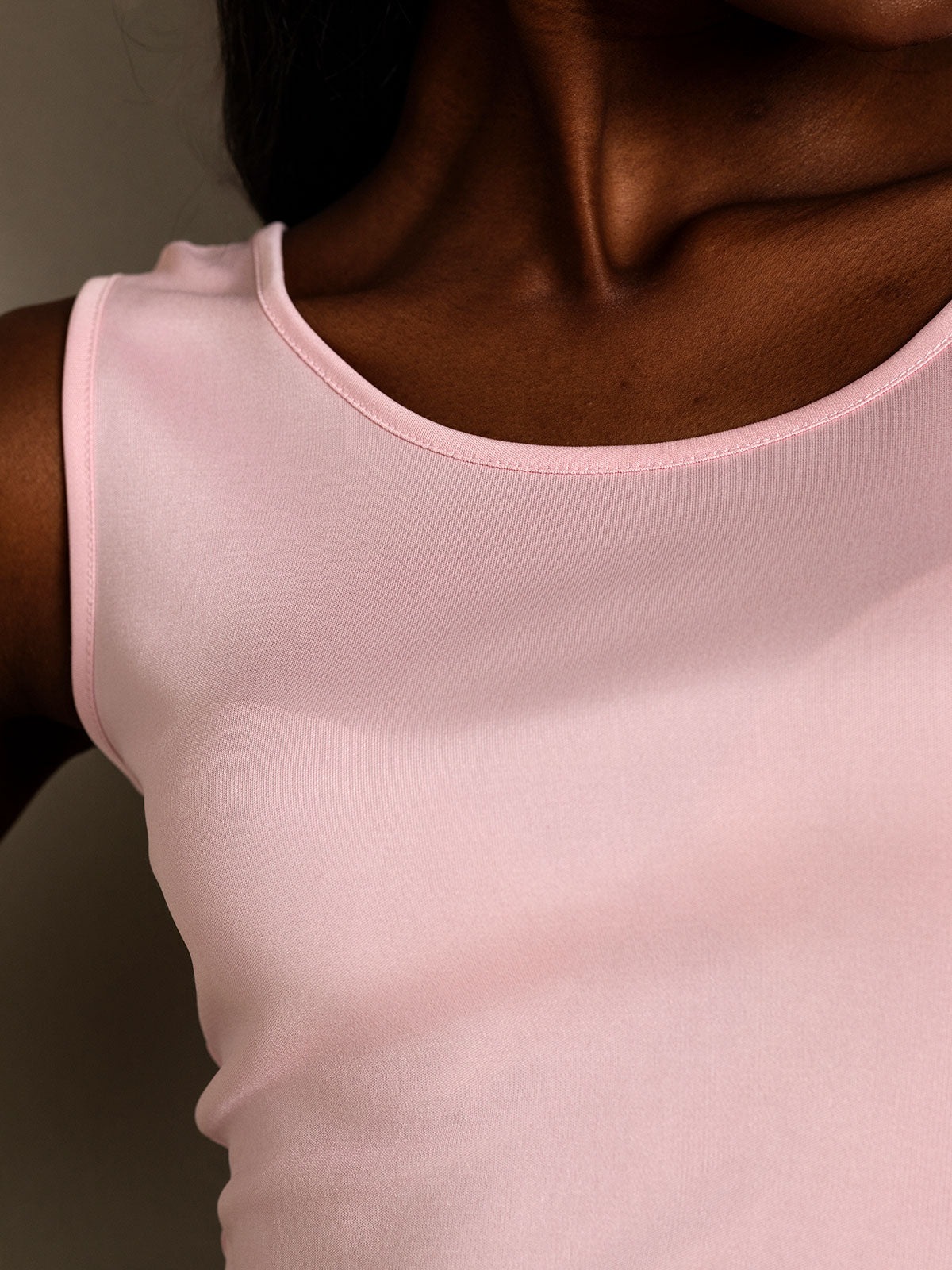 [Rosa] SilkSilky-DE Seidenstrick Ärmellos Rundkragen T-Shirt 008