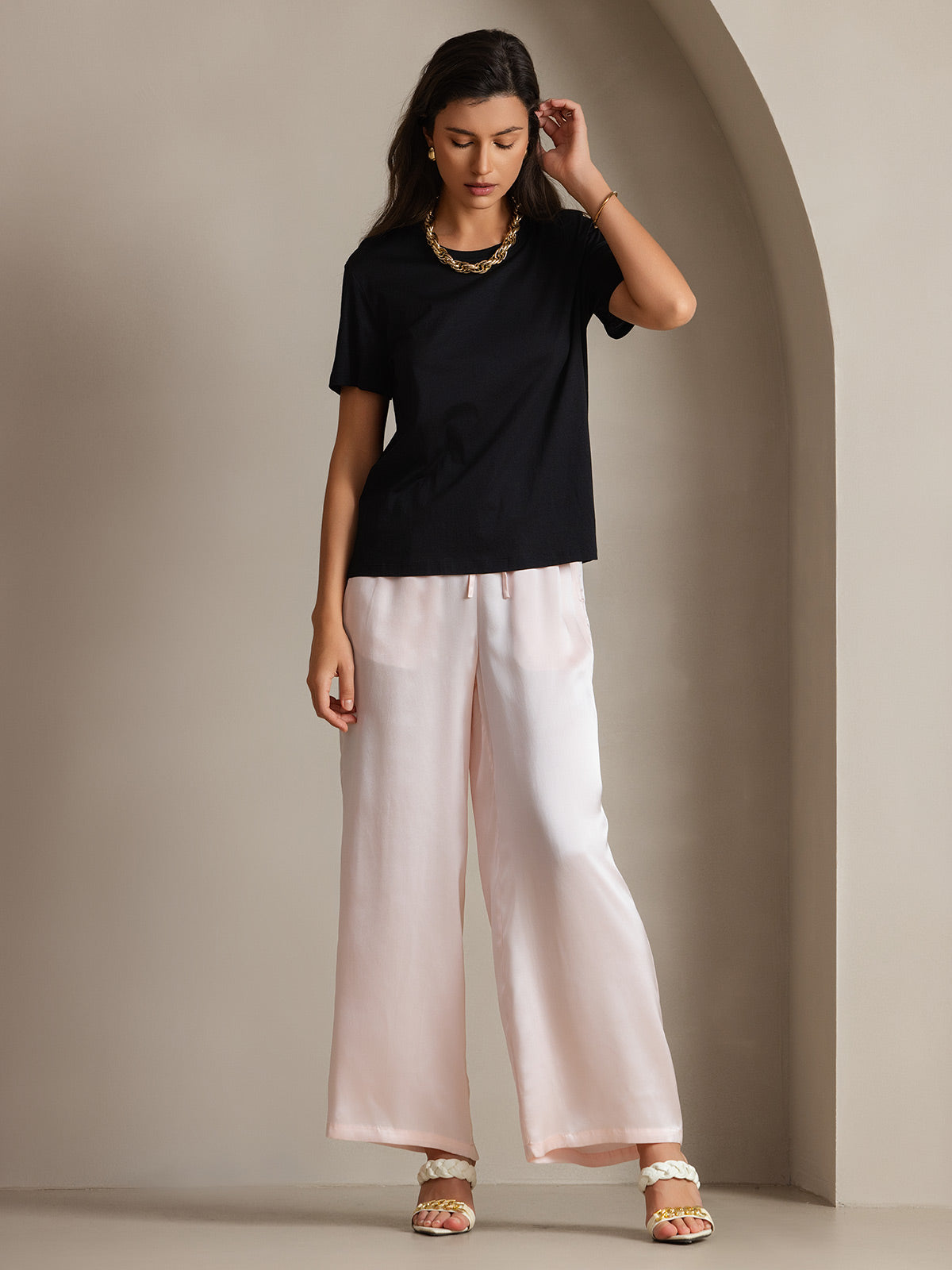 [Schwarz] SilkSilky-DE Seidenstrick Womens T-Shirt 006
